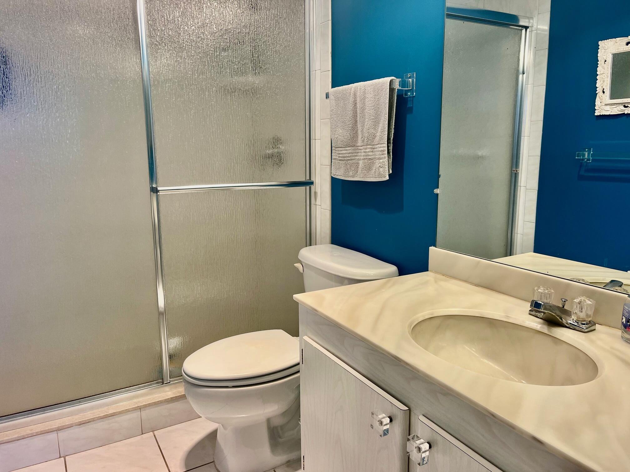 FOUNTAINS OF PALM BEACH CONDO 7 - Residential
