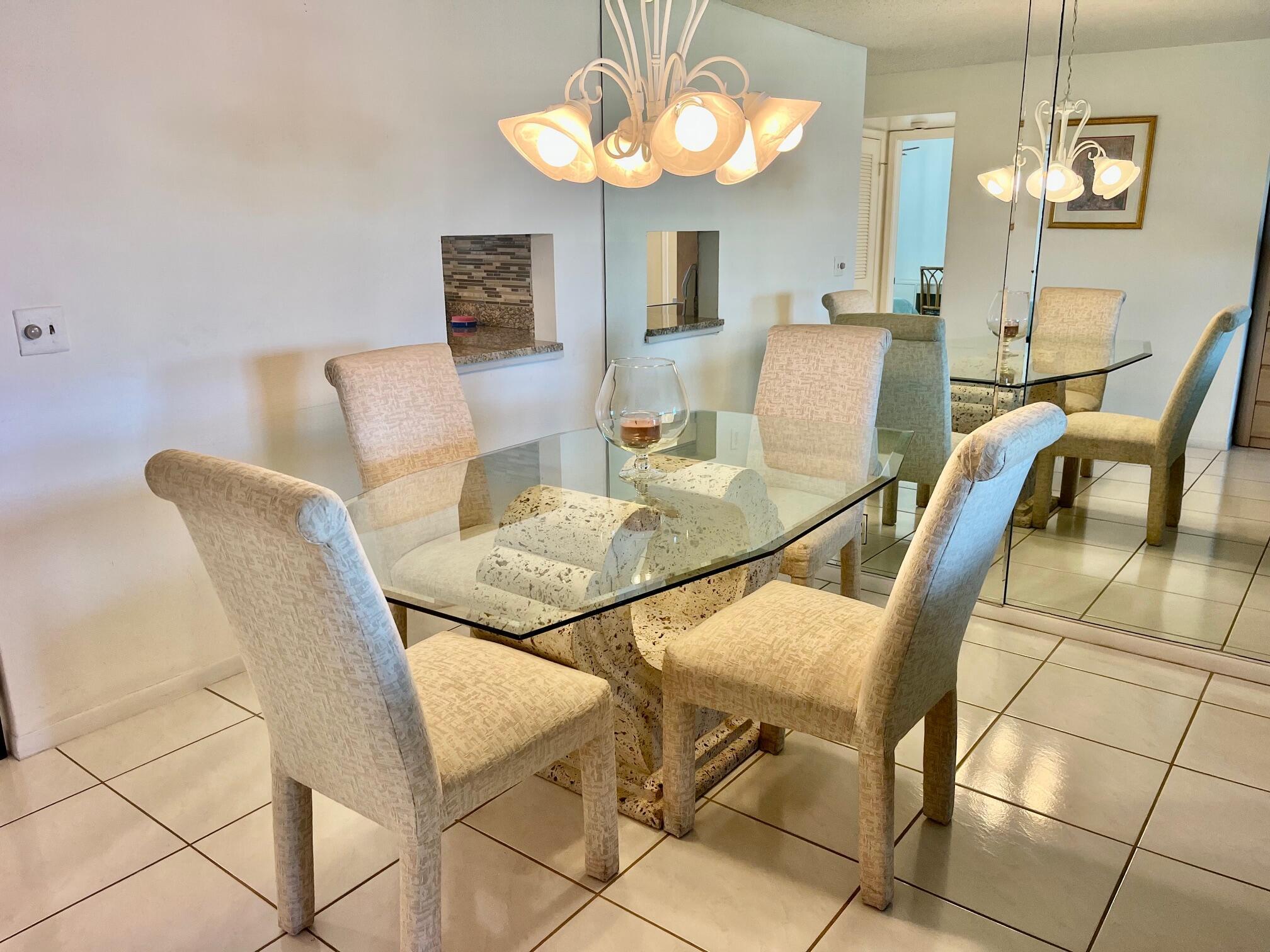 FOUNTAINS OF PALM BEACH CONDO 7 - Residential