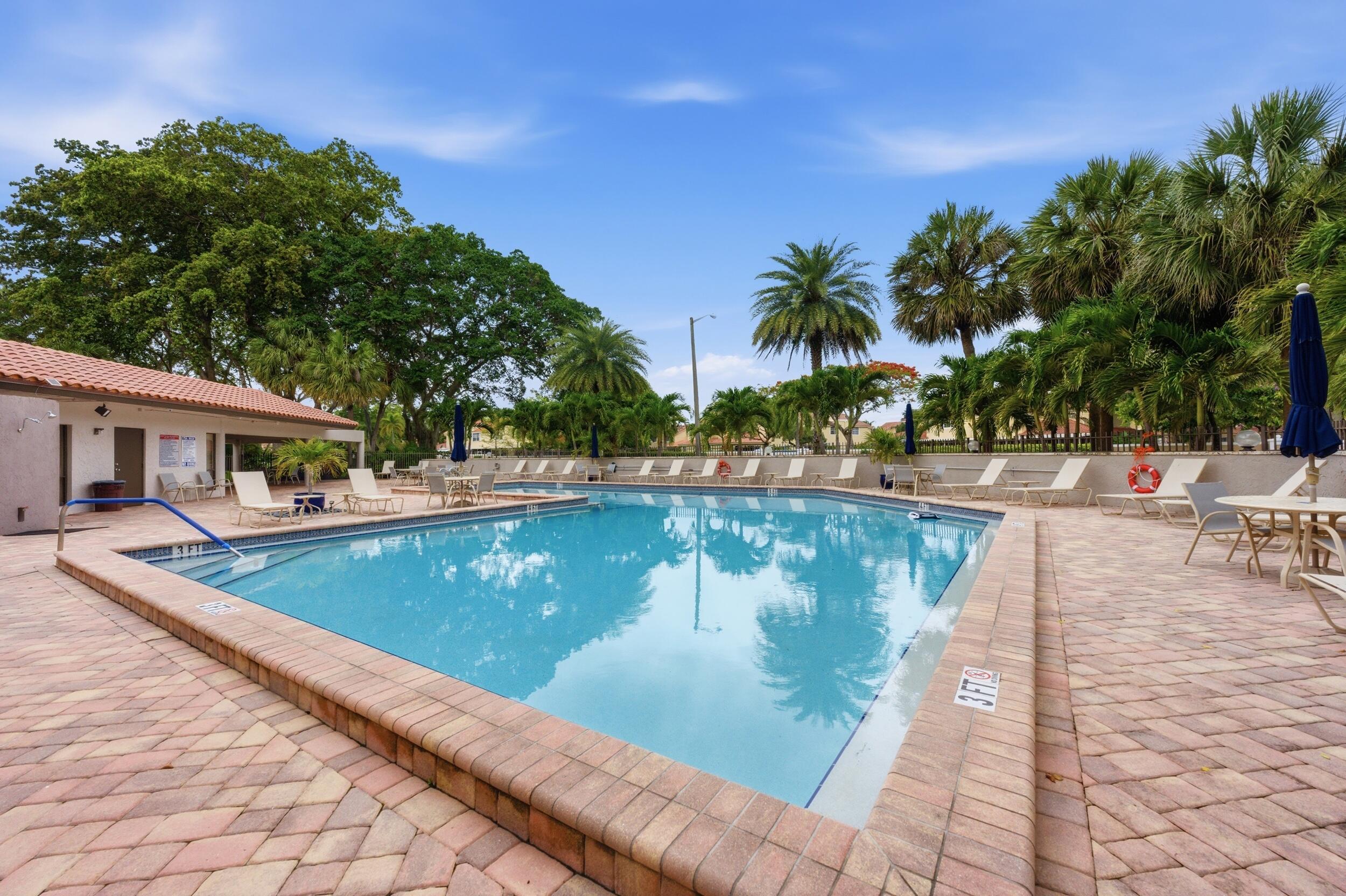 LAKES OF DEER CREEK CONDO - Residential