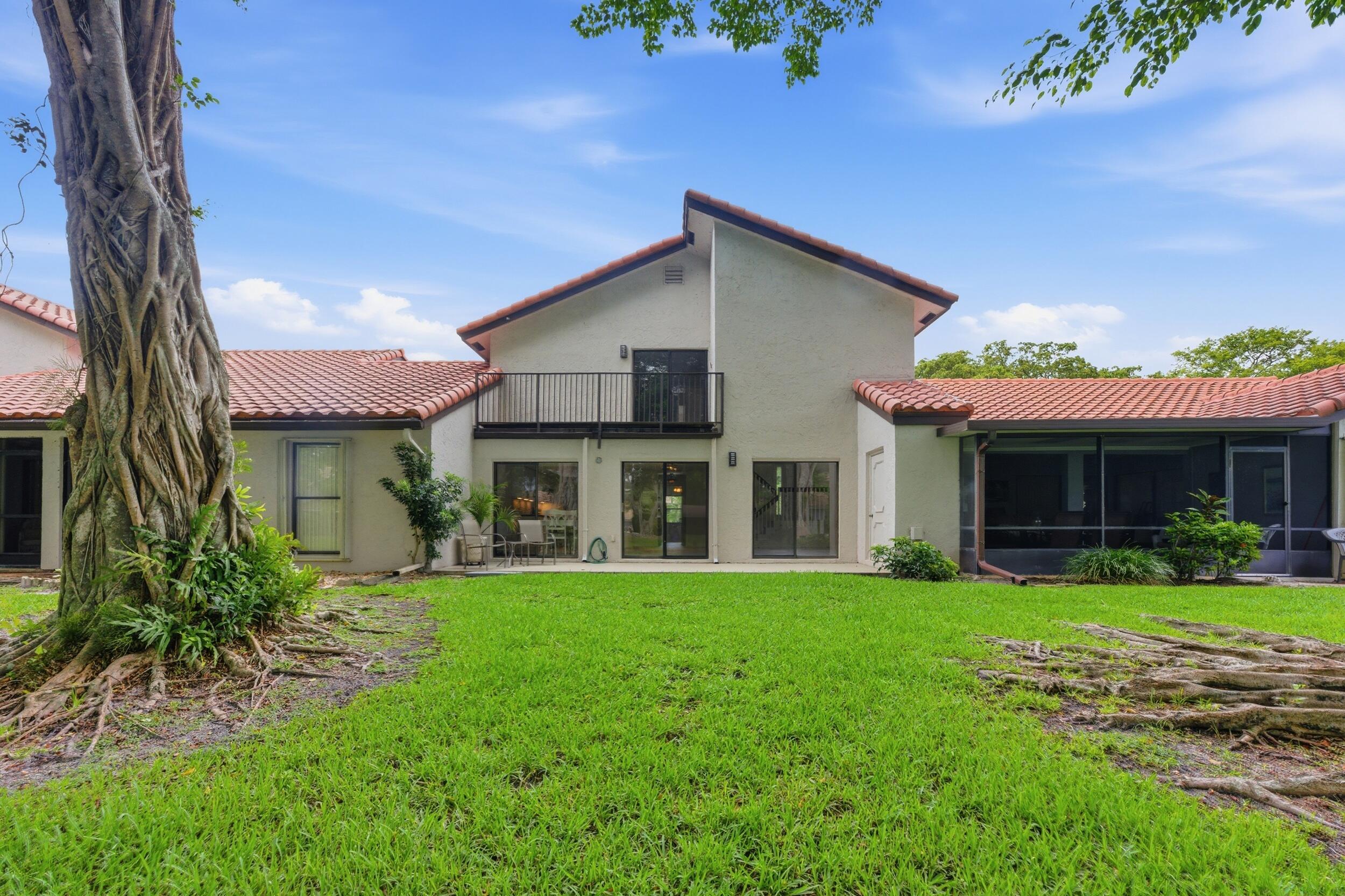 LAKES OF DEER CREEK CONDO - Residential