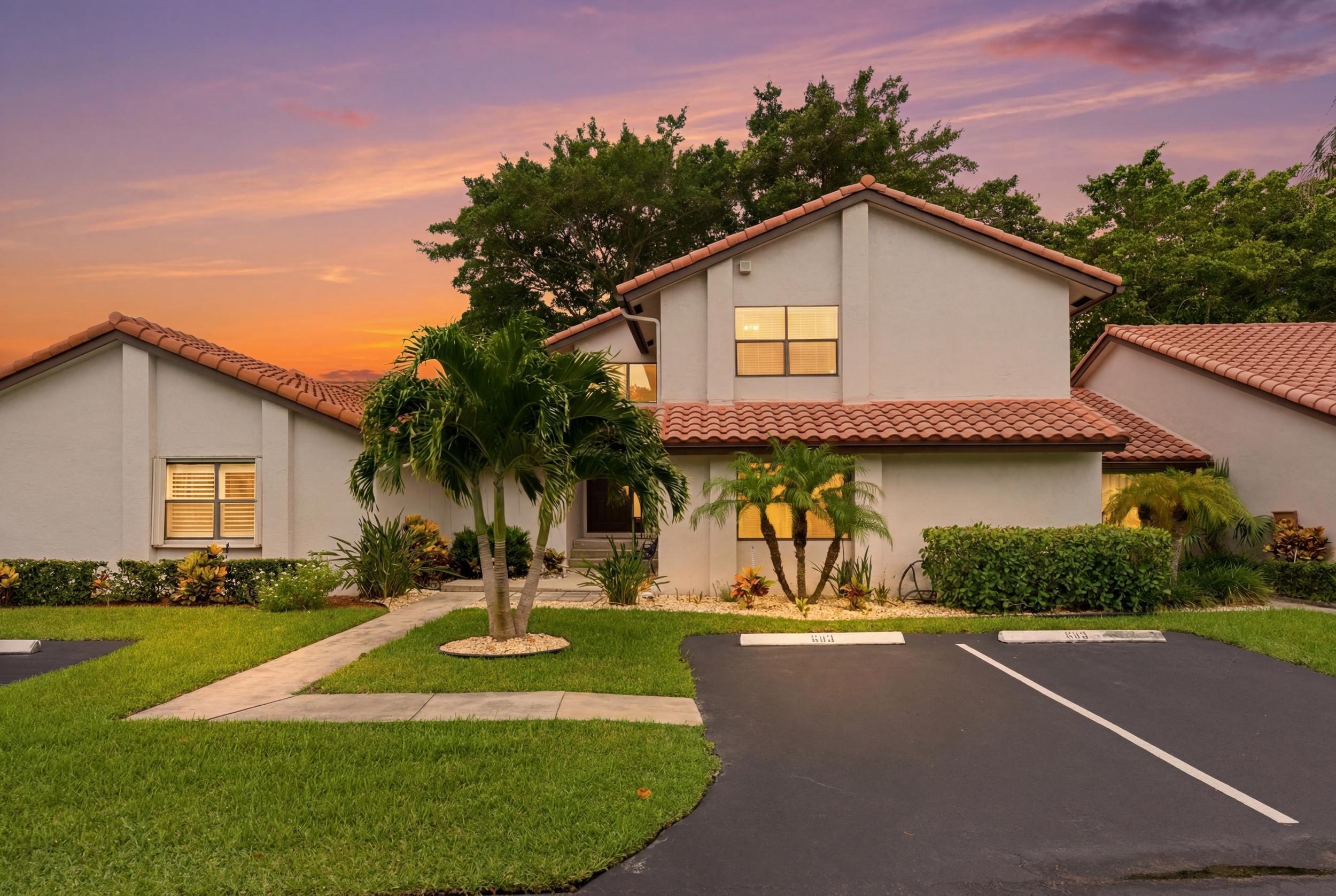 LAKES OF DEER CREEK CONDO - Residential