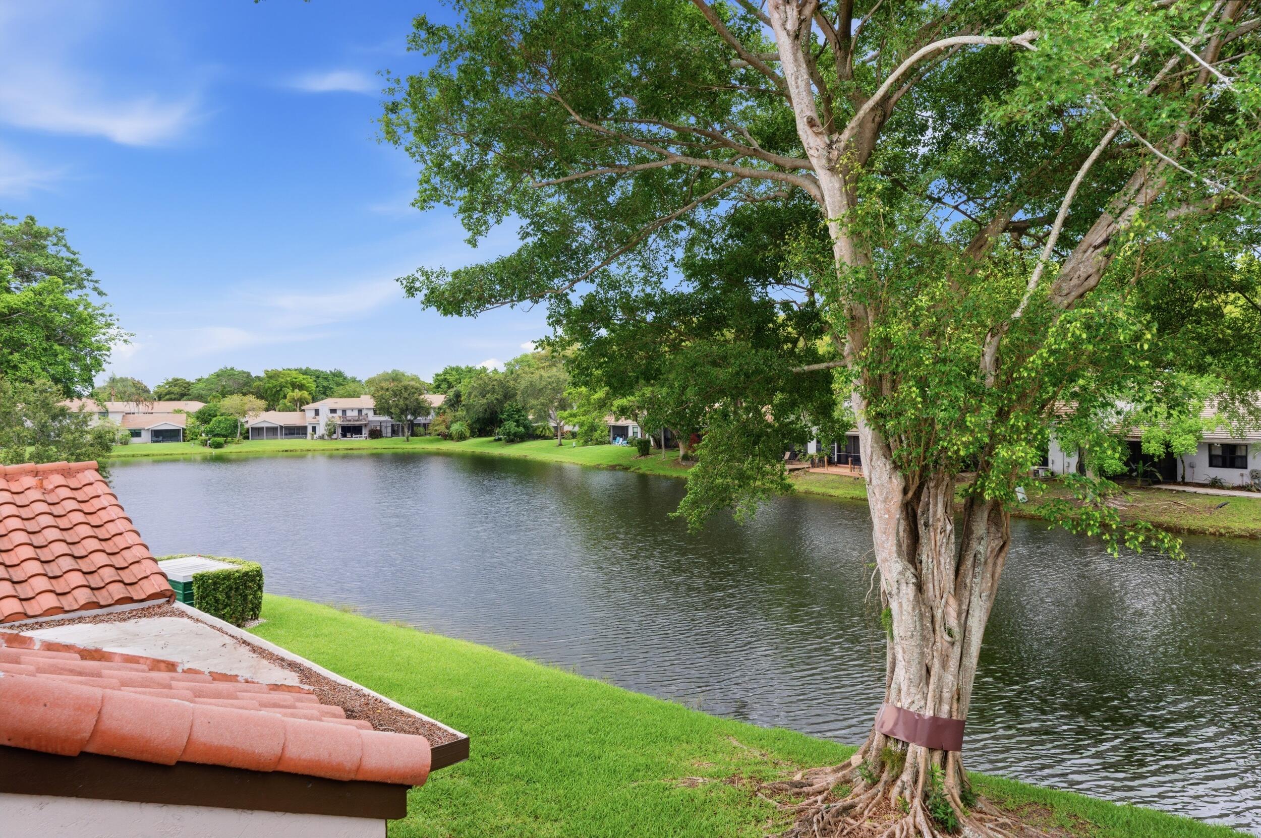 LAKES OF DEER CREEK CONDO - Residential