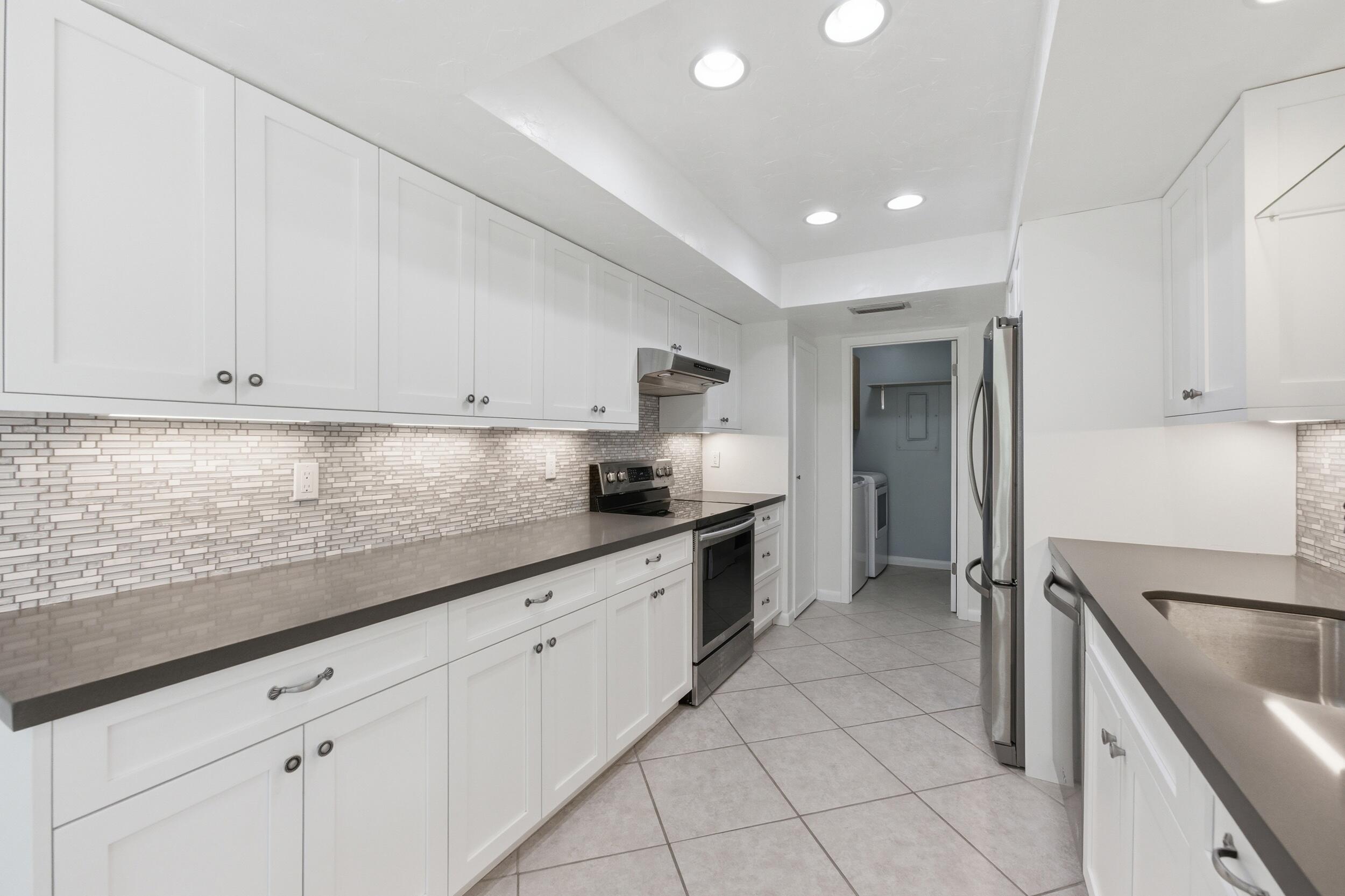 LAKES OF DEER CREEK CONDO - Residential
