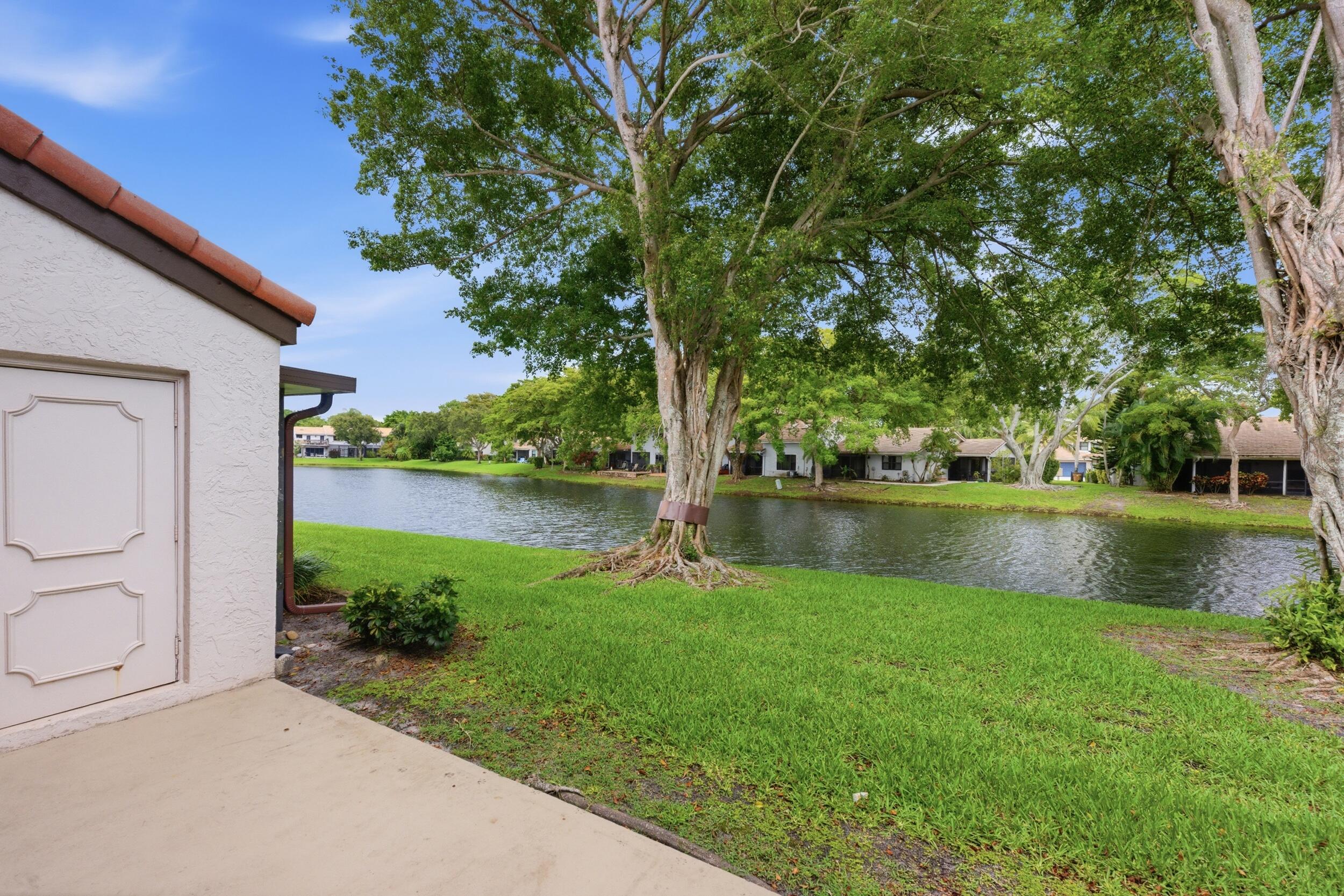 LAKES OF DEER CREEK CONDO - Residential