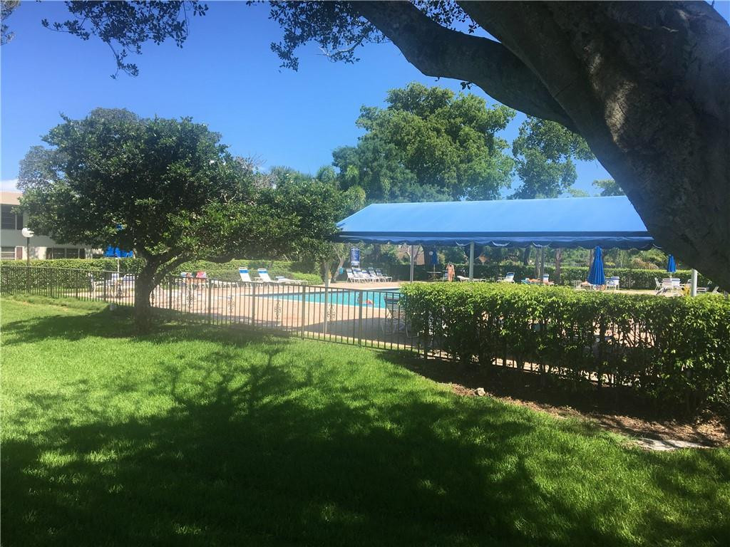 NO 30 PALM-AIRE COUNTRY CLUB - Residential Lease