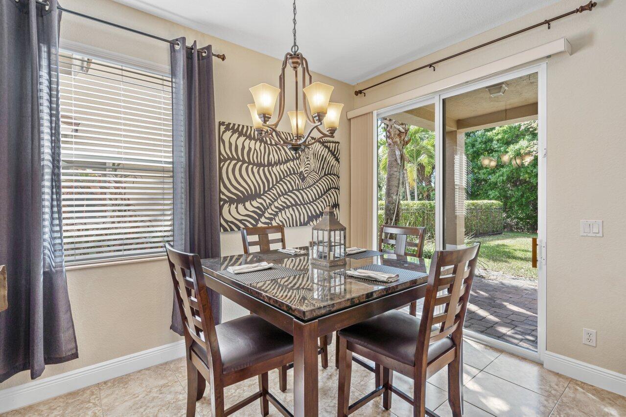 PALOMA - Residential Lease