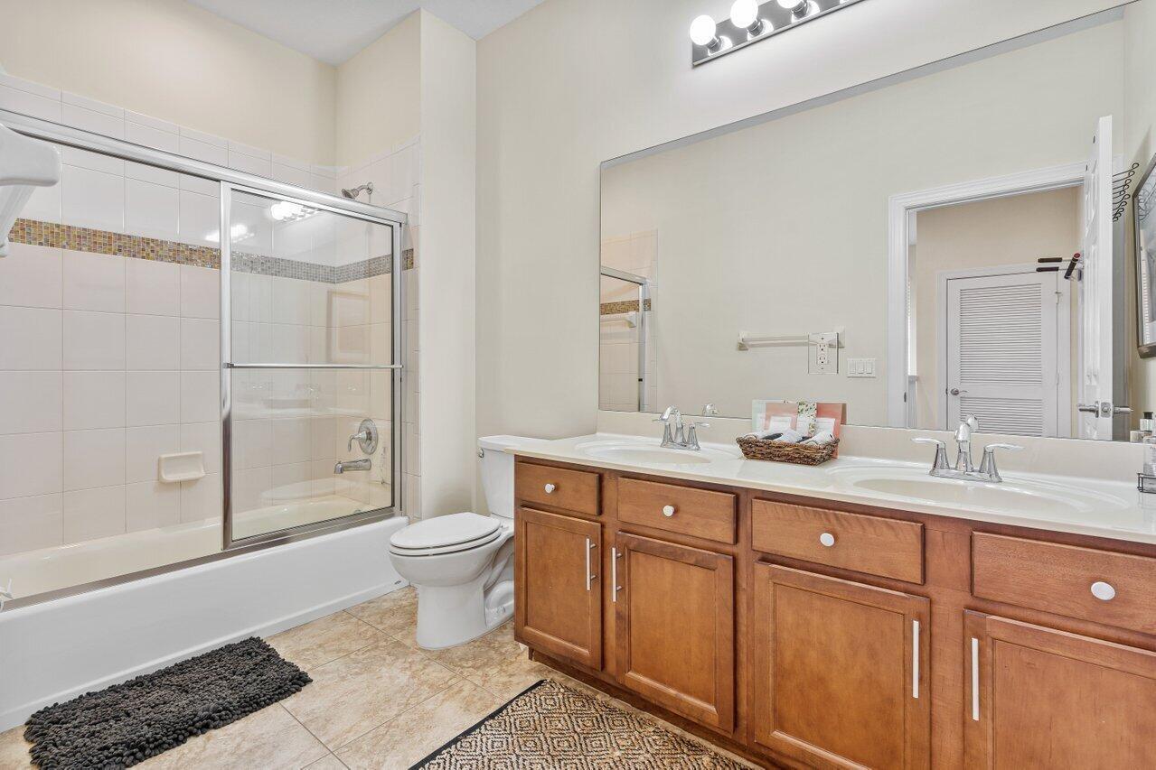 PALOMA - Residential Lease