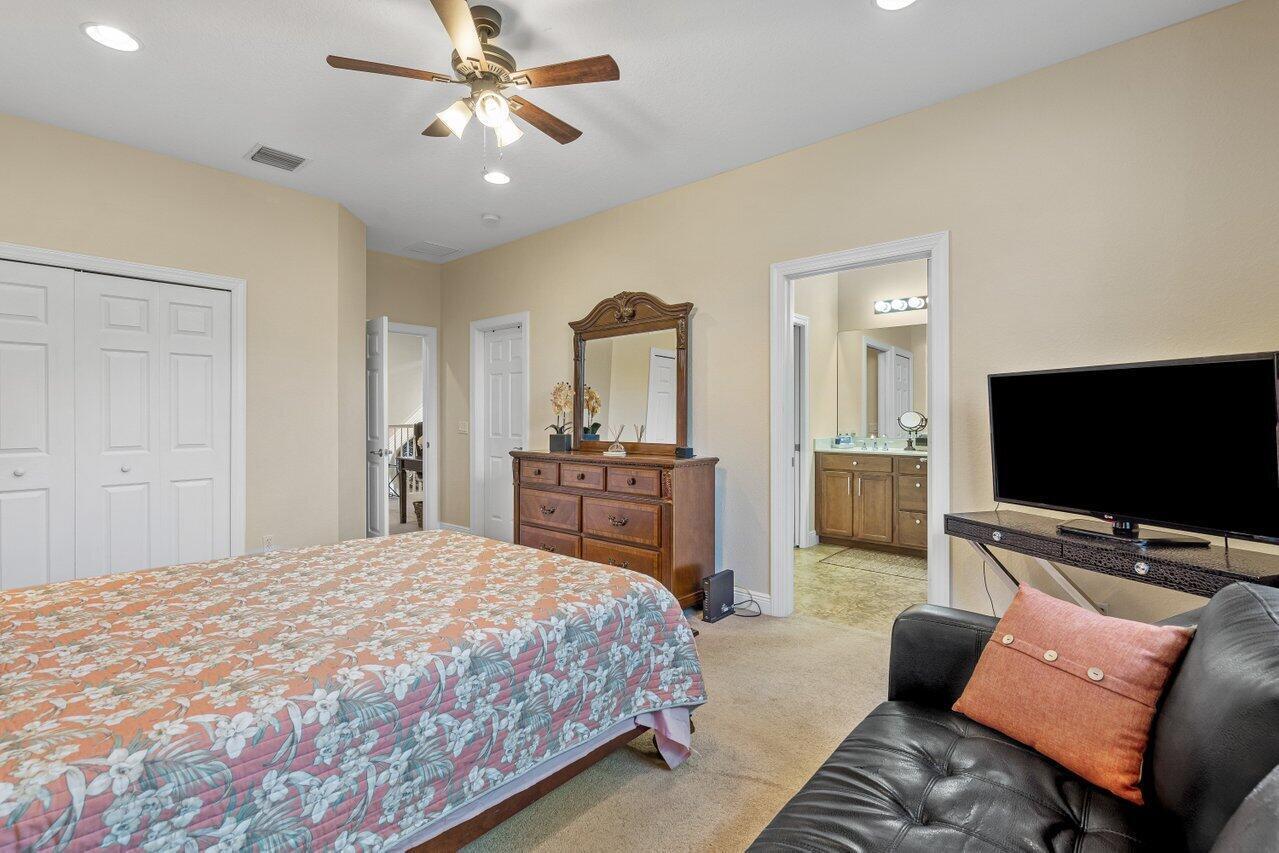 PALOMA - Residential Lease