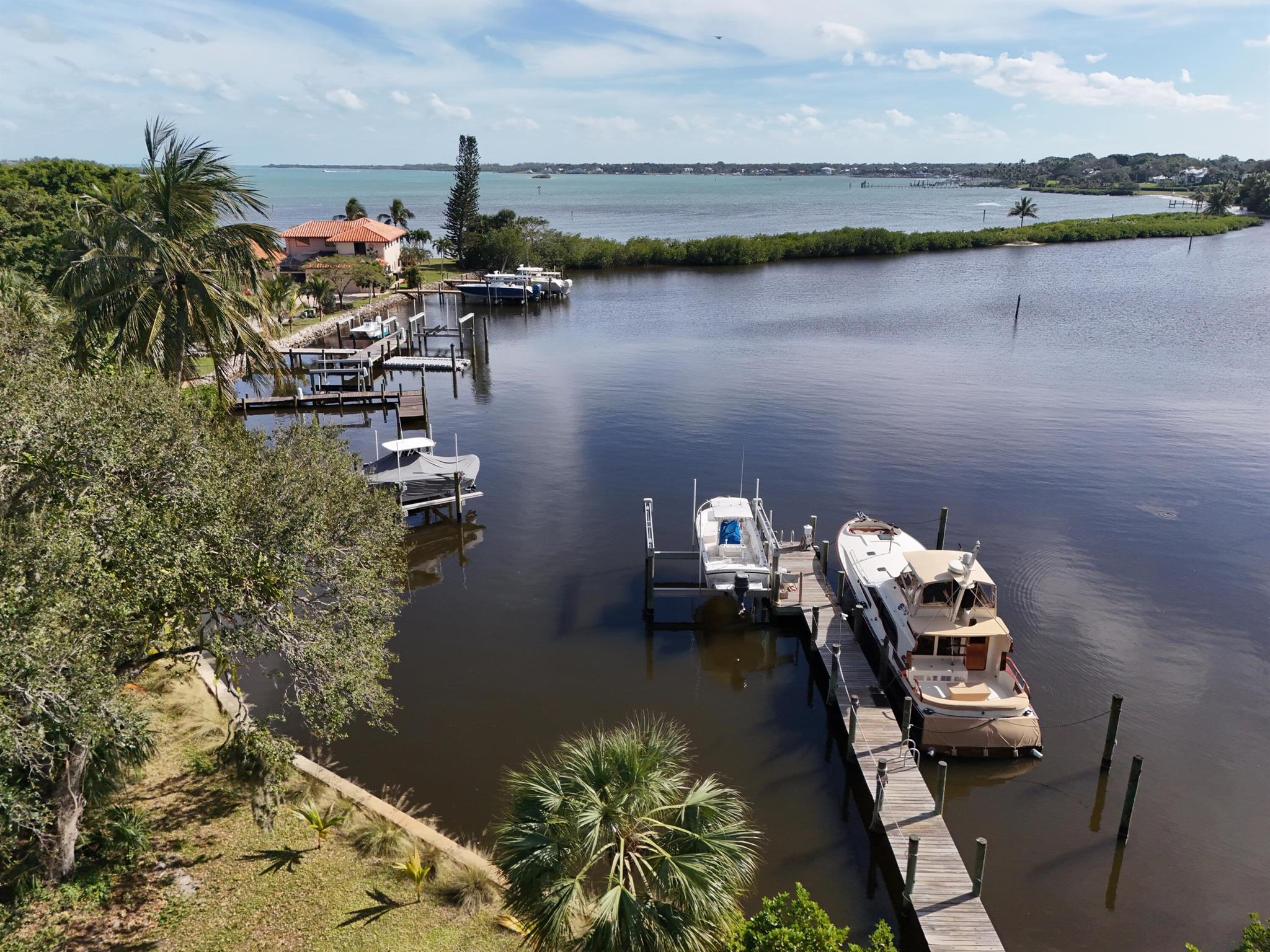 PORT SEWALL (AKA SEWALL'S POINT LAND CO) - Residential