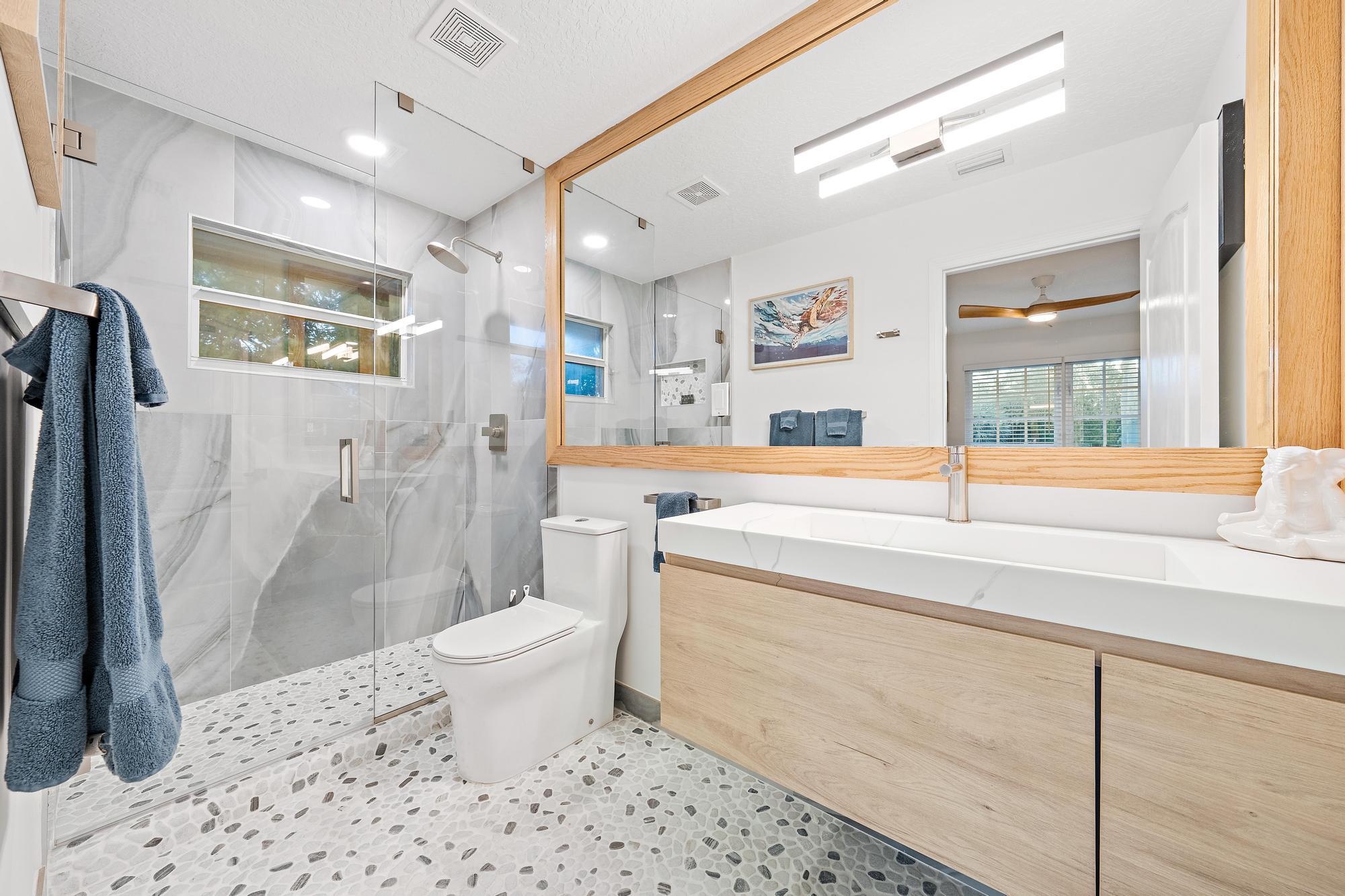 TROPIC ISLE - Residential Lease