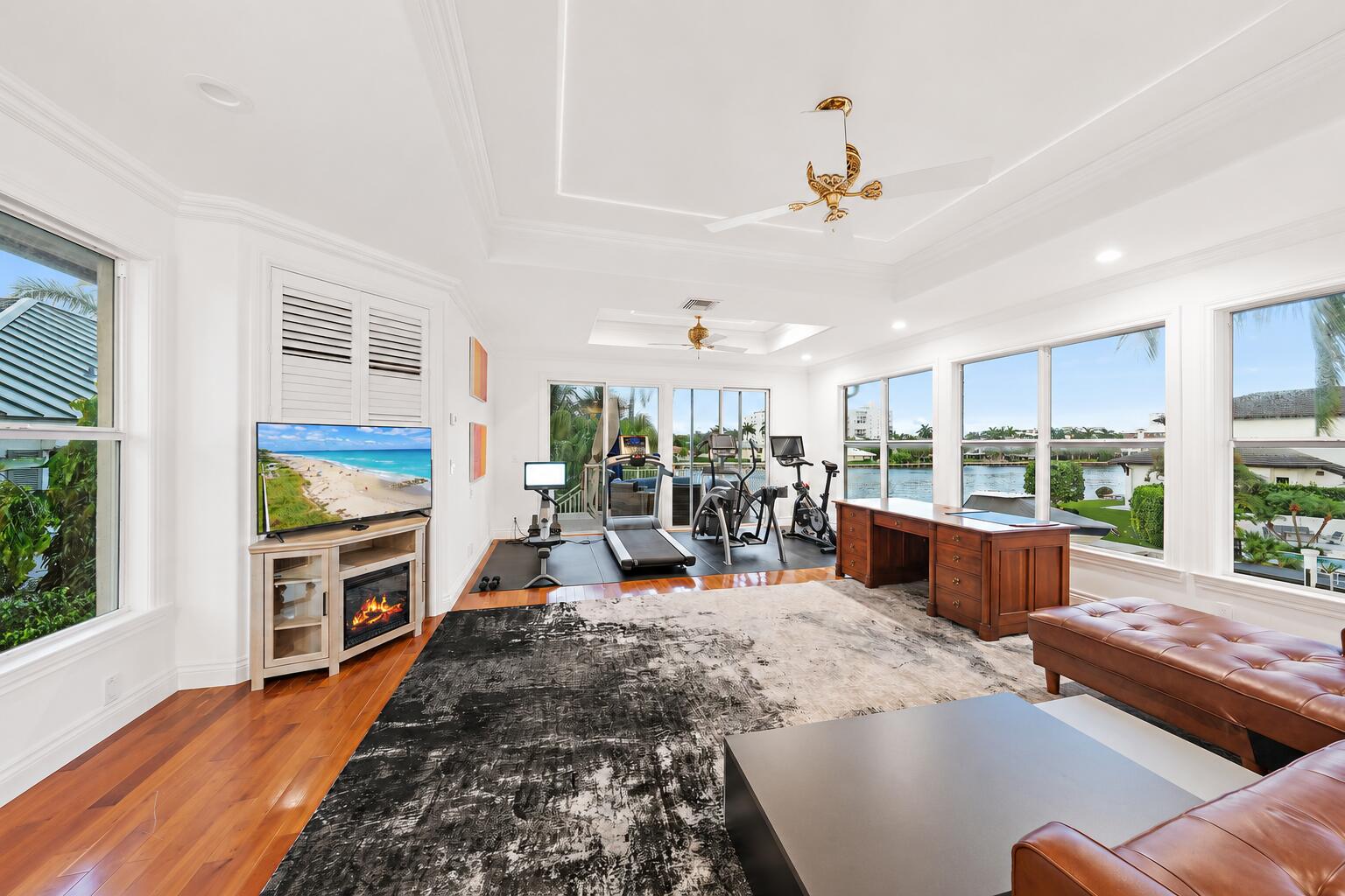 TROPIC ISLE - Residential Lease
