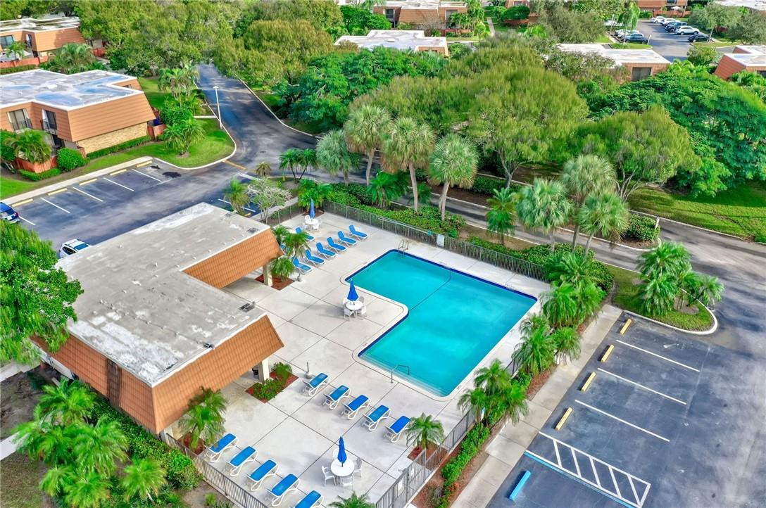 Waterford Courtyards N - Residential