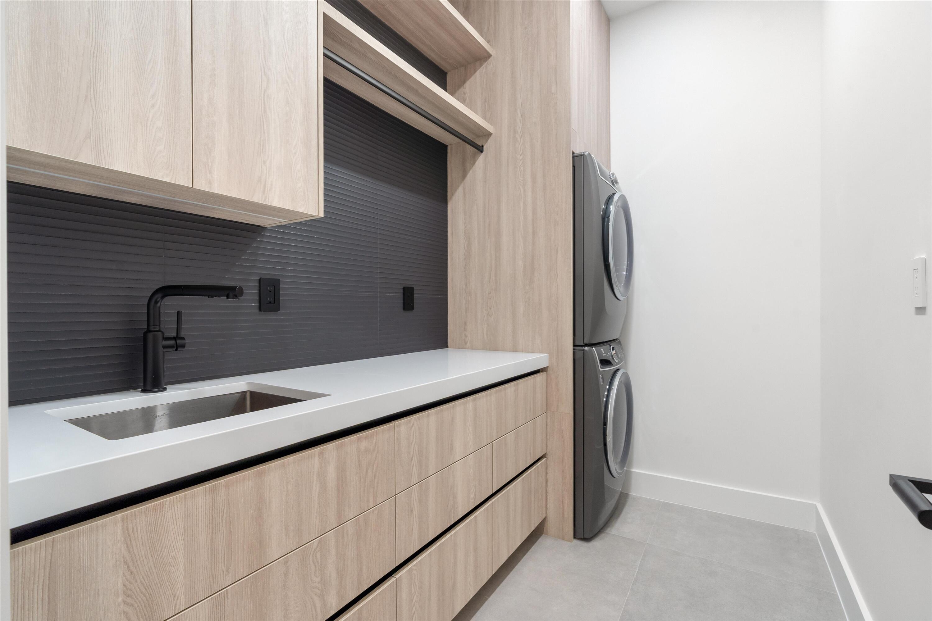 HYPOLUXO ISLAND ADD - Residential