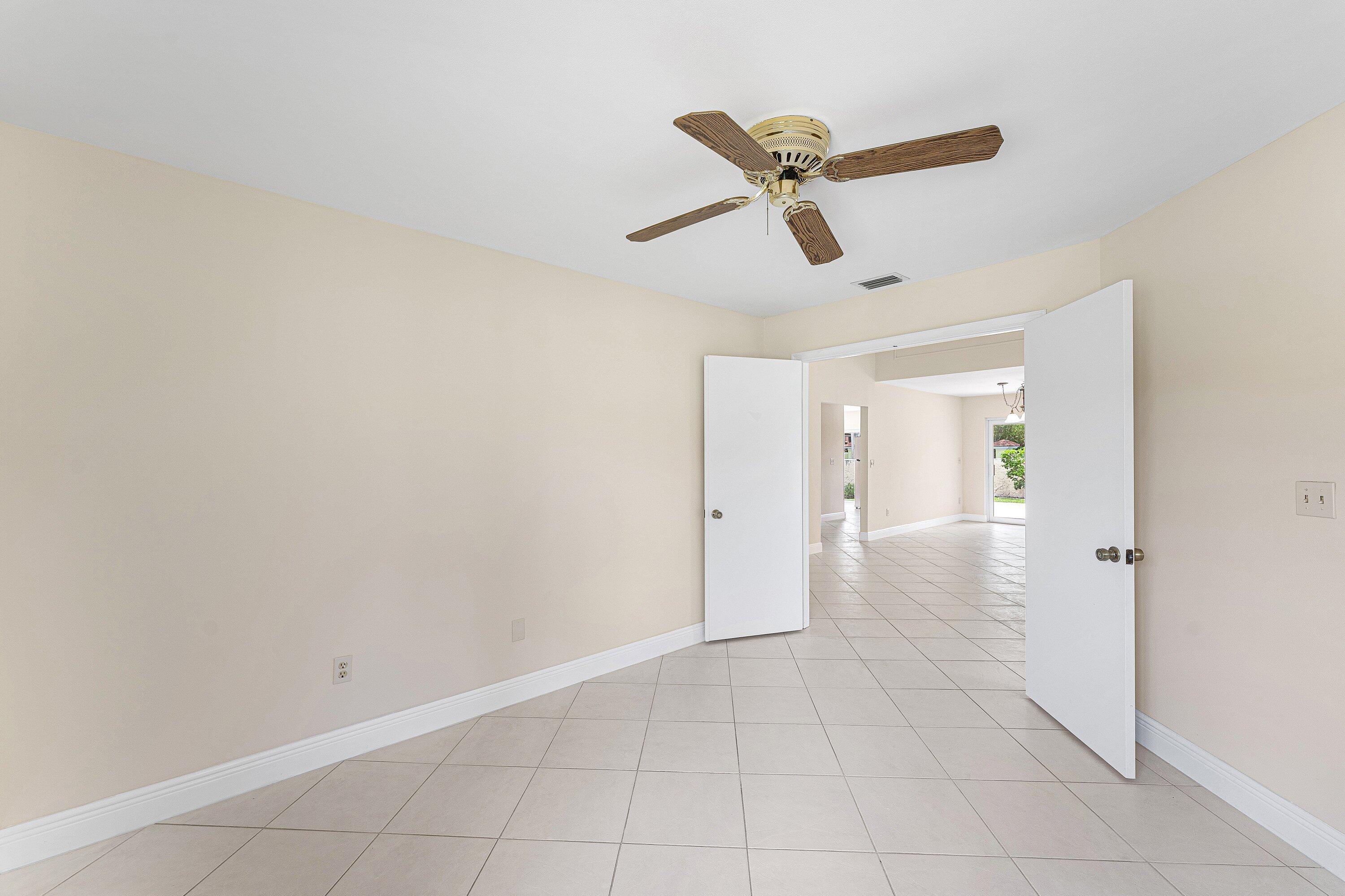 VISTA VERDE SEC 3 - Residential