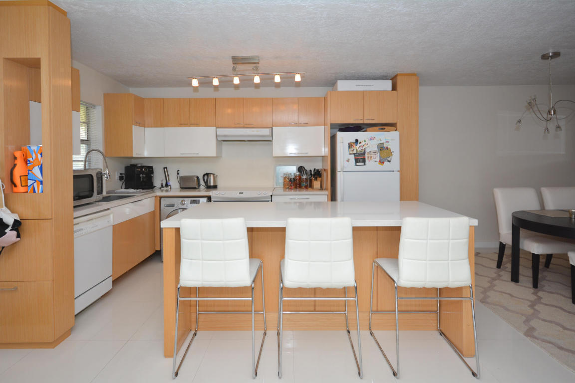 BOCA LINDA CONDO - Residential