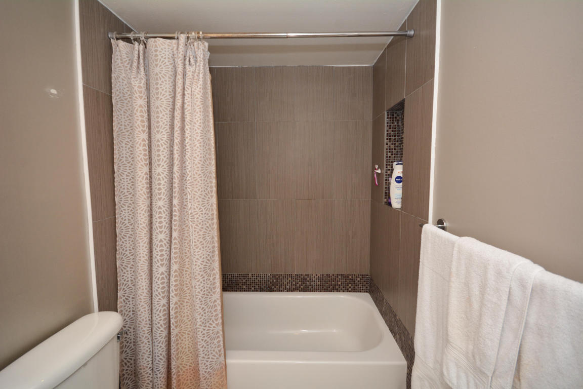 BOCA LINDA CONDO - Residential