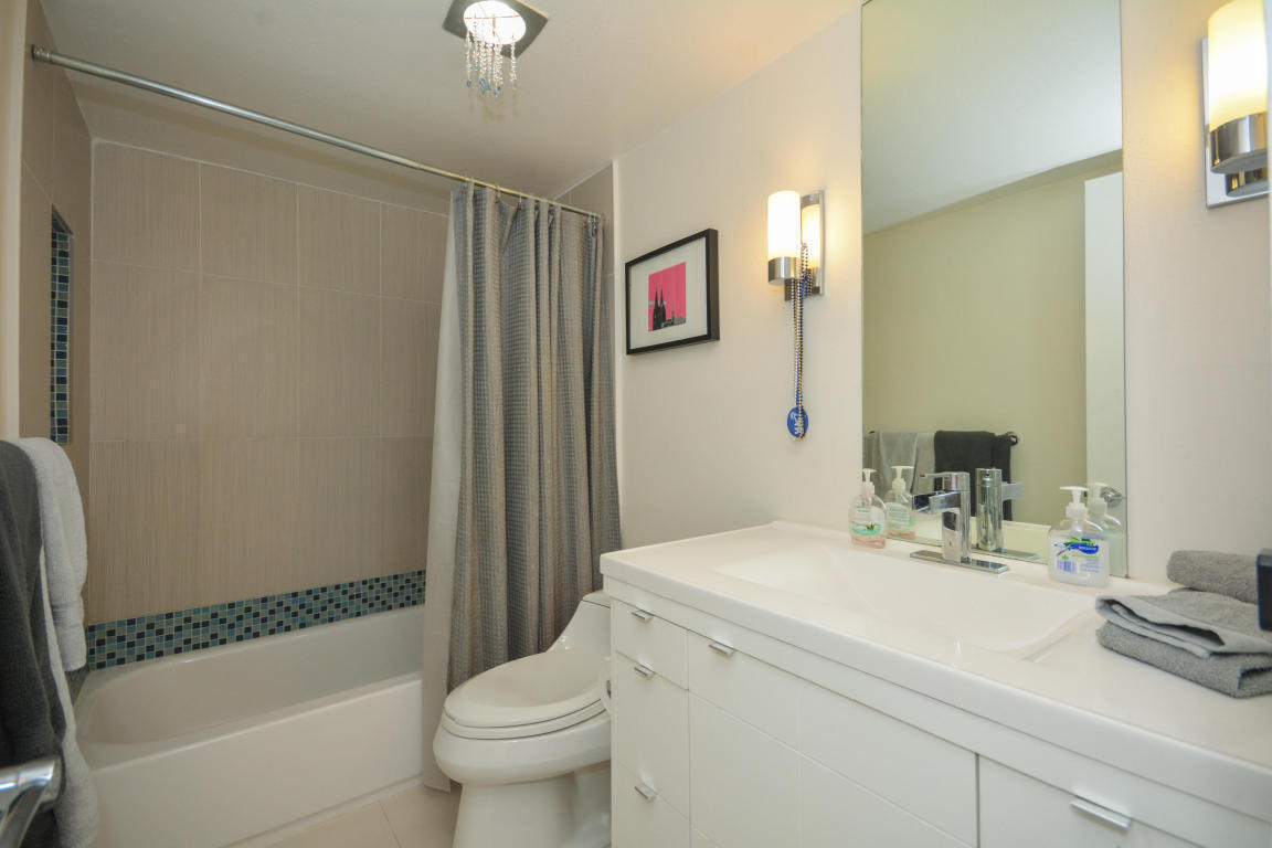BOCA LINDA CONDO - Residential