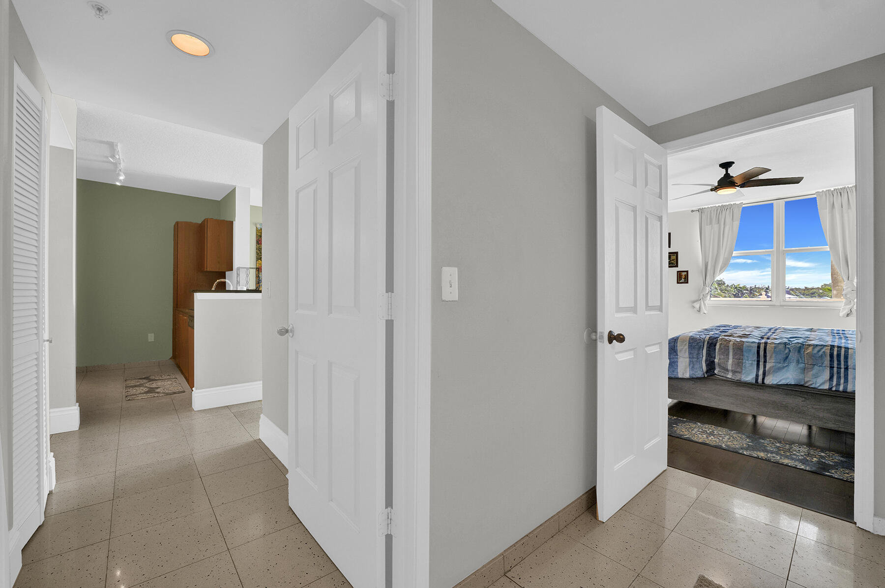 MARINA VILLAGE AT BOYNTON BEACH CONDO - Residential Lease