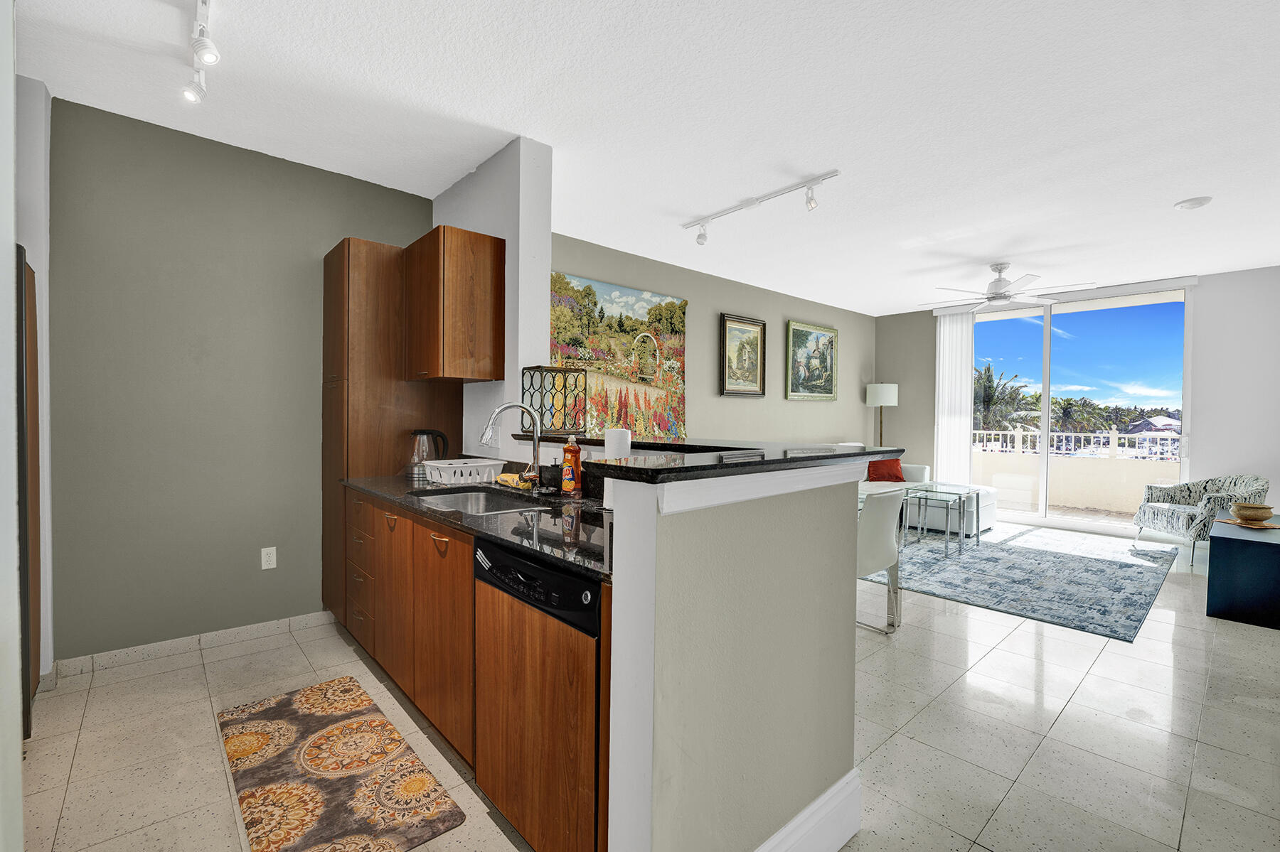 MARINA VILLAGE AT BOYNTON BEACH CONDO - Residential Lease