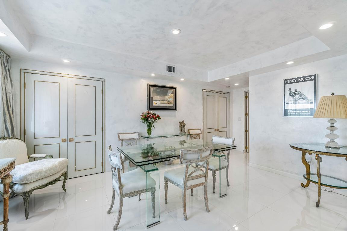 Palm Beach Towers - Residential