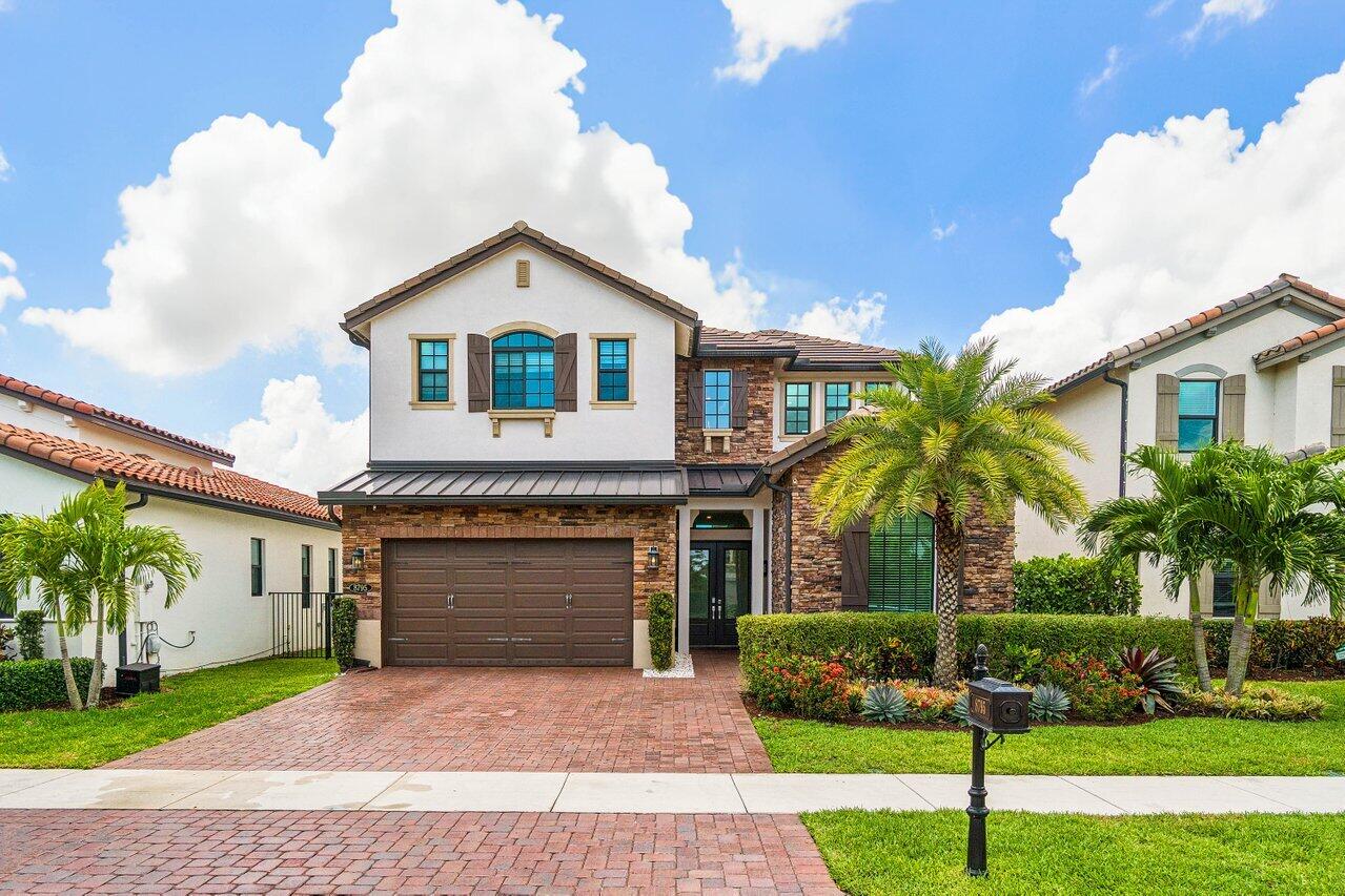 PALM MEADOWS ESTATES - Residential Lease
