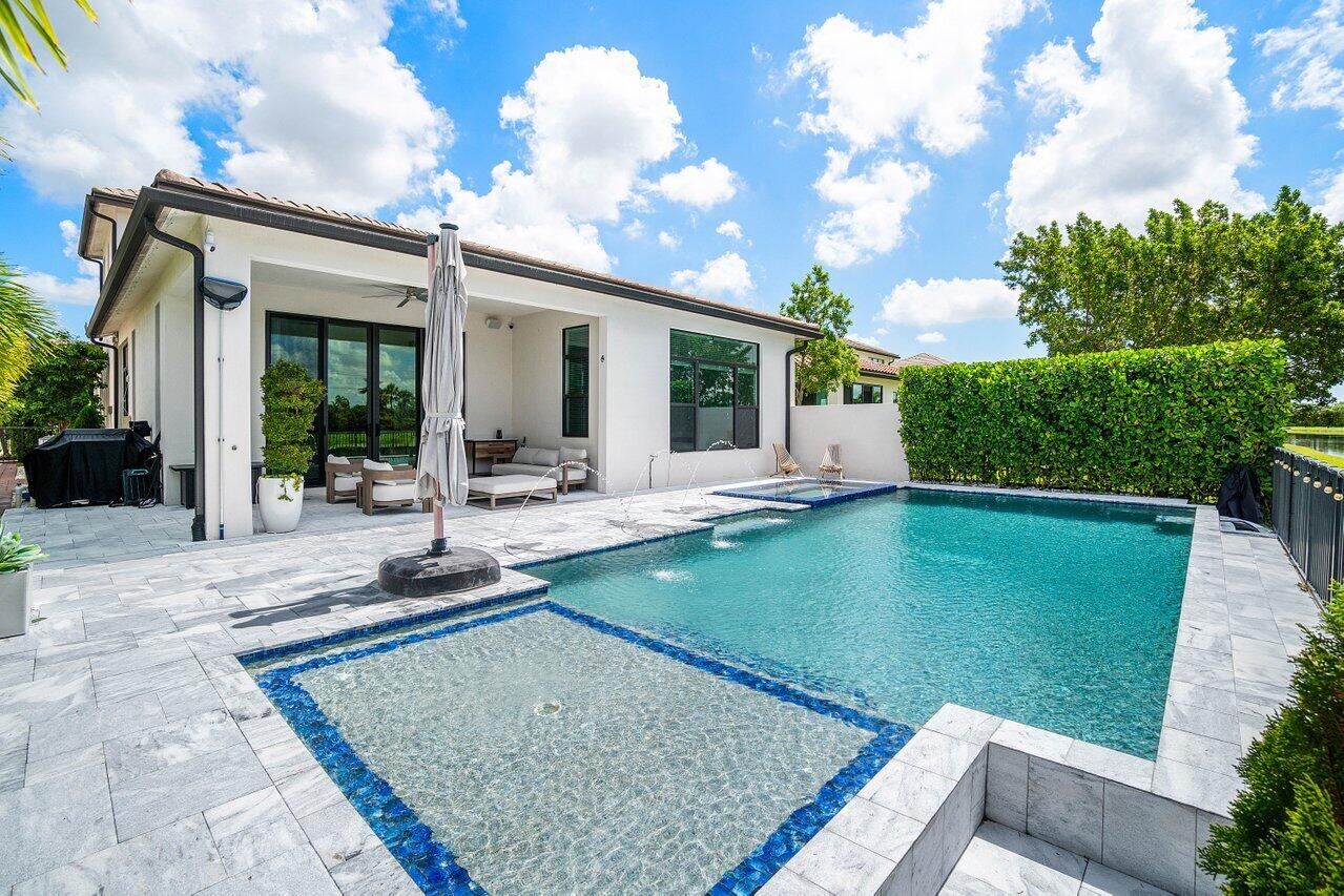 PALM MEADOWS ESTATES - Residential Lease