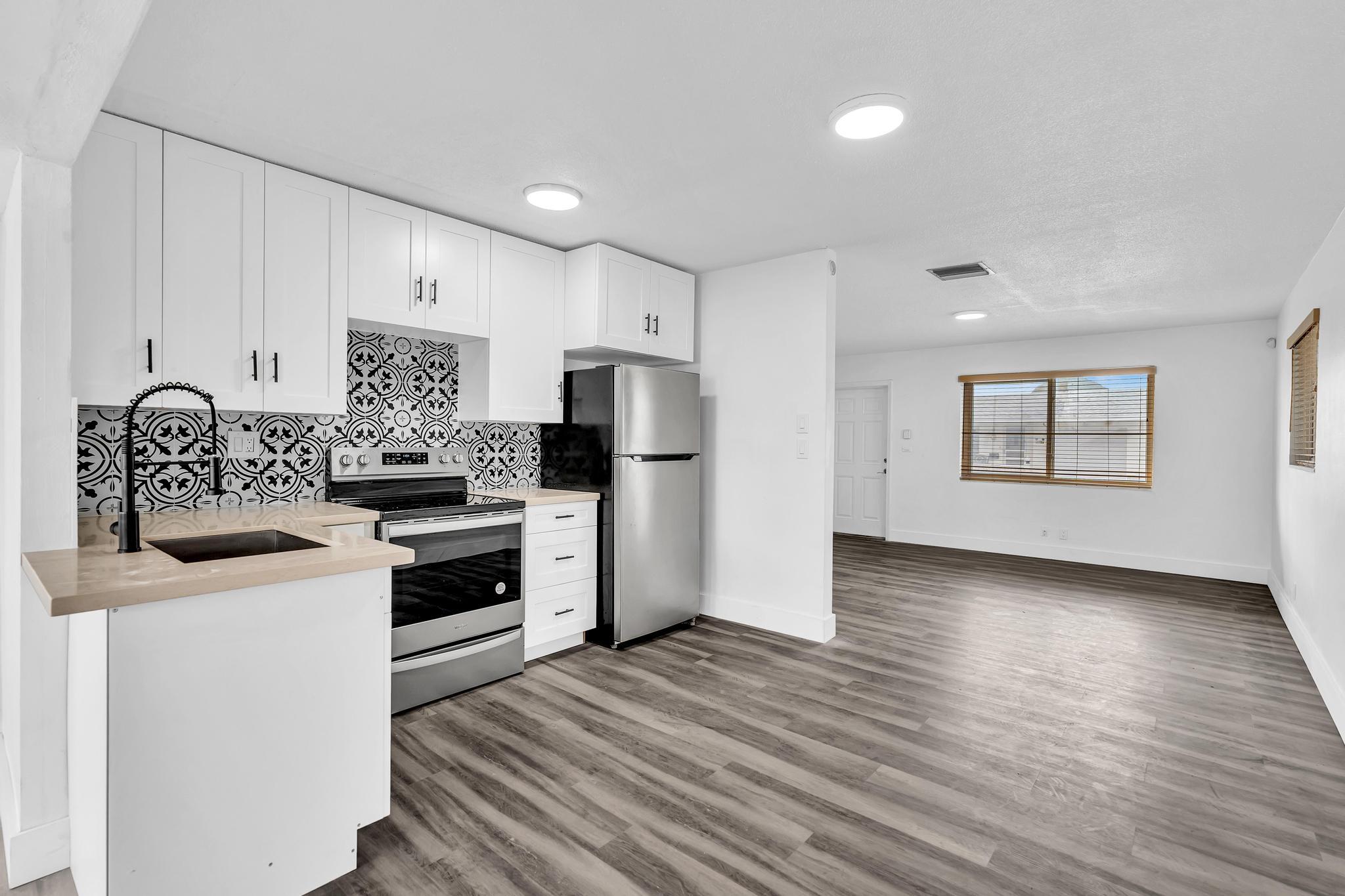 MAINLANDS OF TAMARAC LAKES - Residential