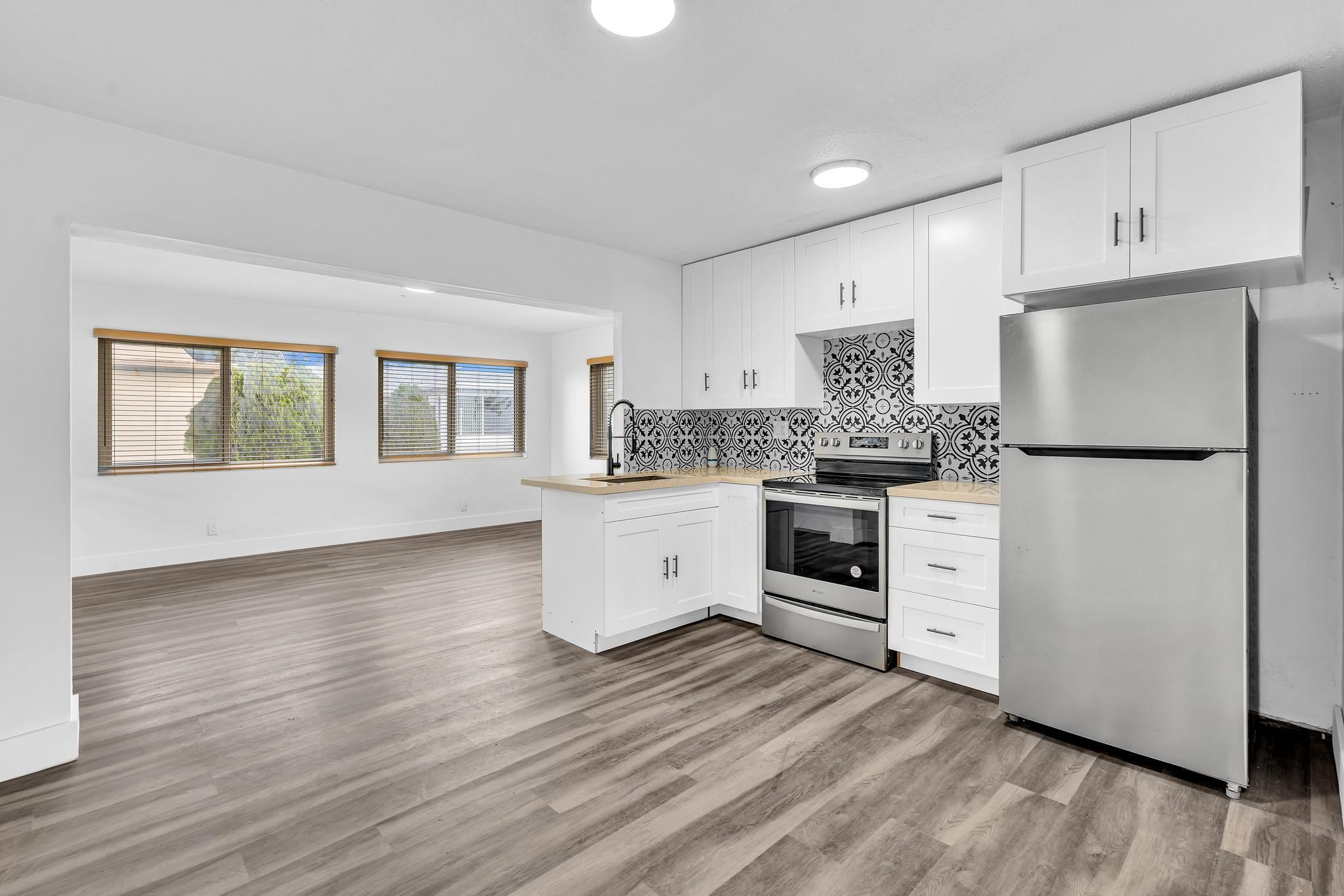 MAINLANDS OF TAMARAC LAKES - Residential