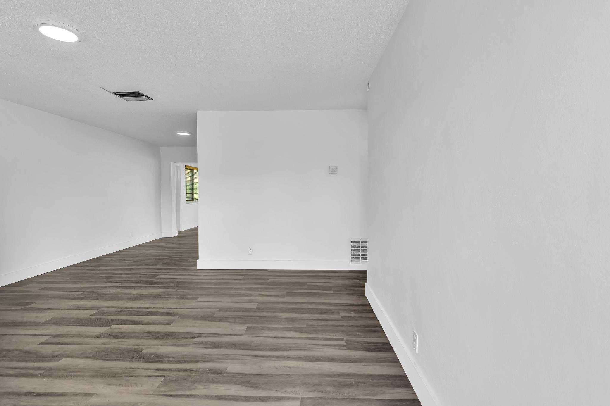 MAINLANDS OF TAMARAC LAKES - Residential