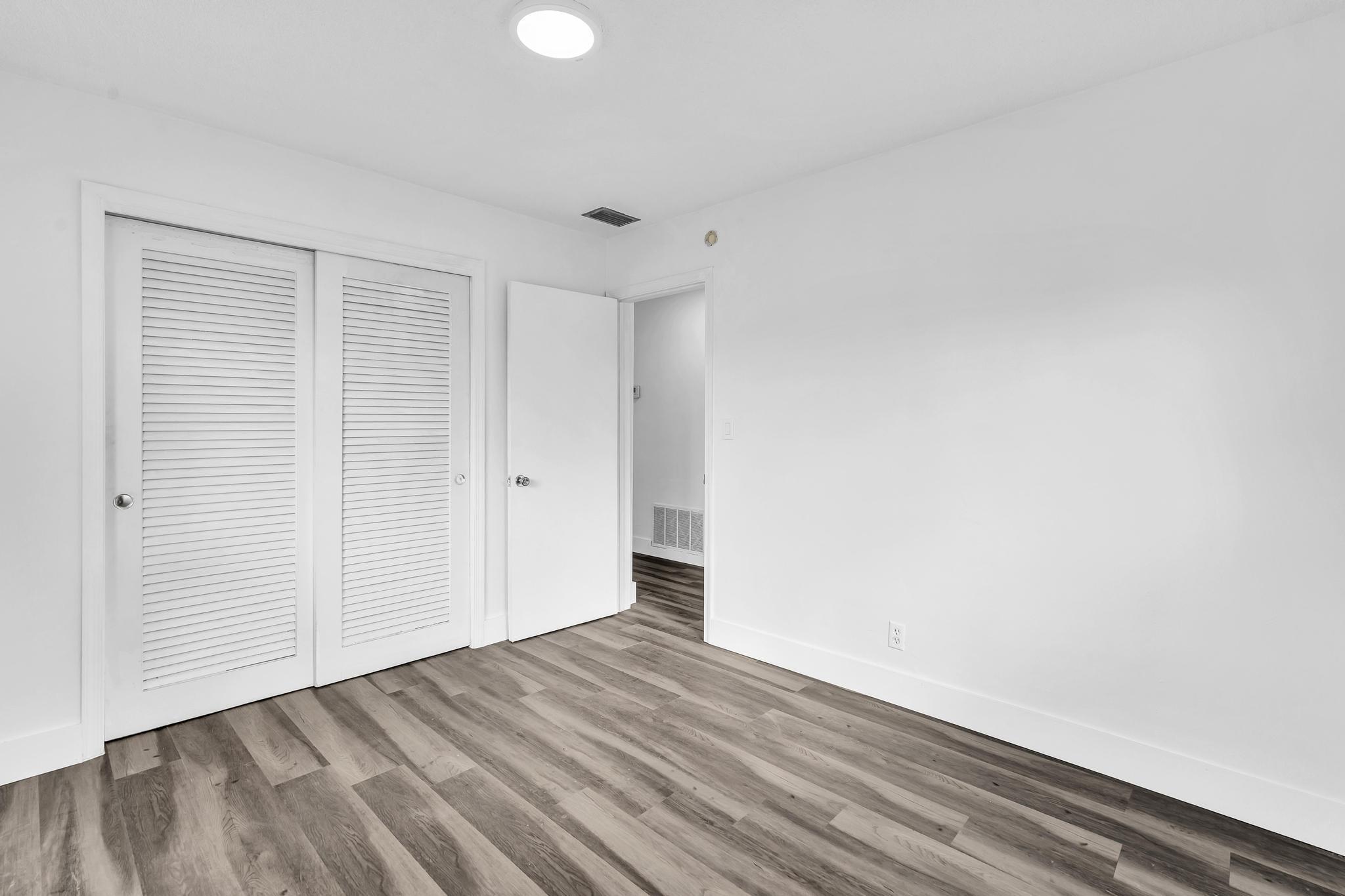 MAINLANDS OF TAMARAC LAKES - Residential