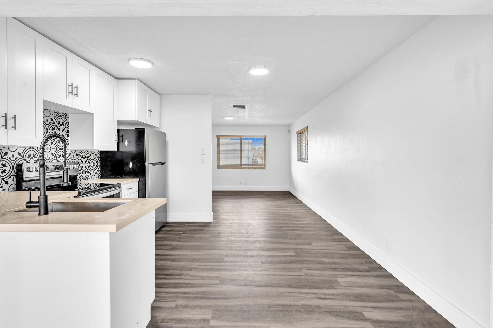 MAINLANDS OF TAMARAC LAKES - Residential