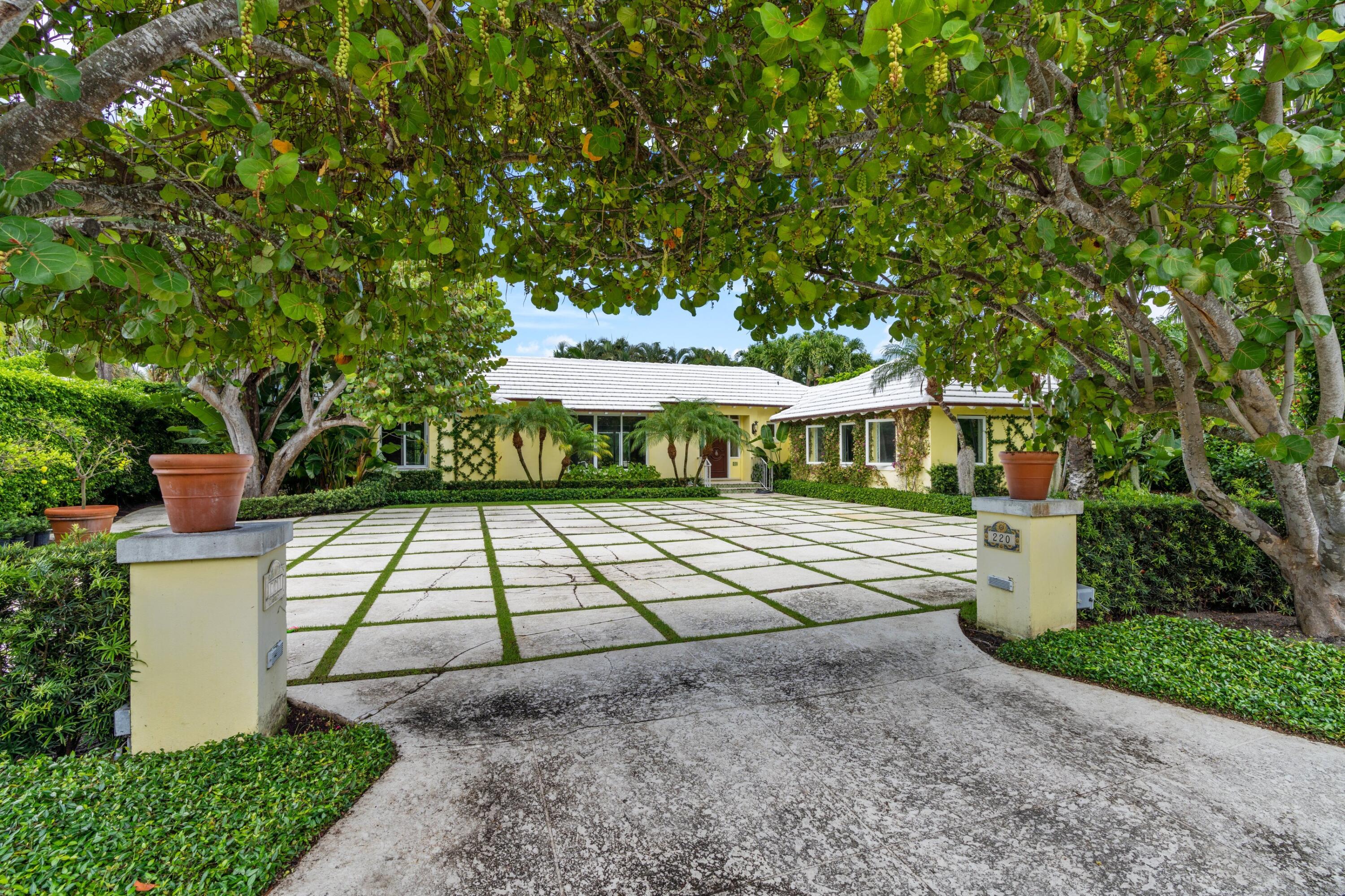 BOCA RATONE COLET - Residential