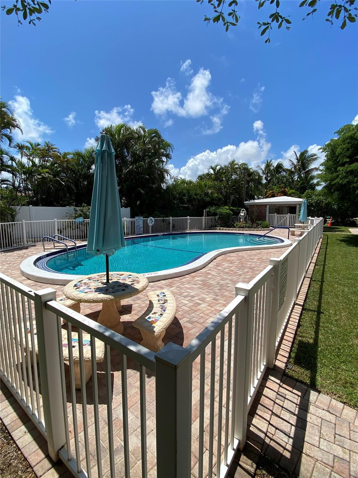 SOUTH LEISURE BY THE SEA CONDO - Residential