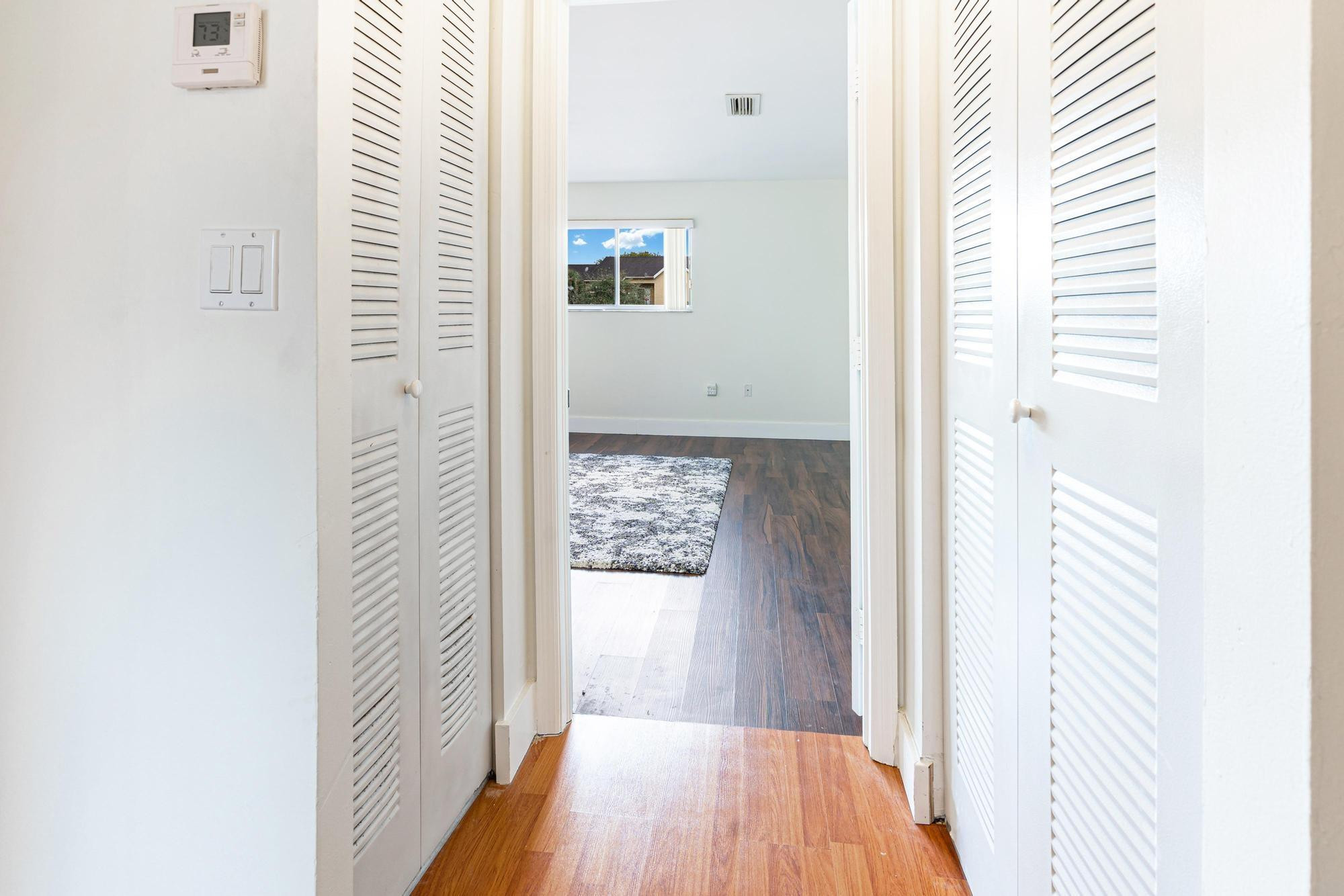 La Jolla West - Residential Lease