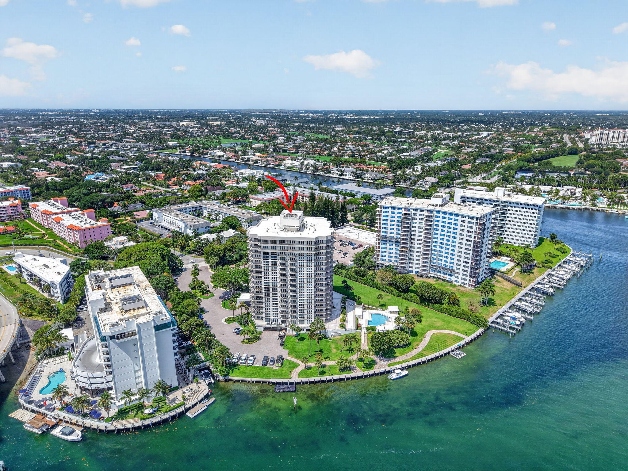 CARLTON CONDO - Residential