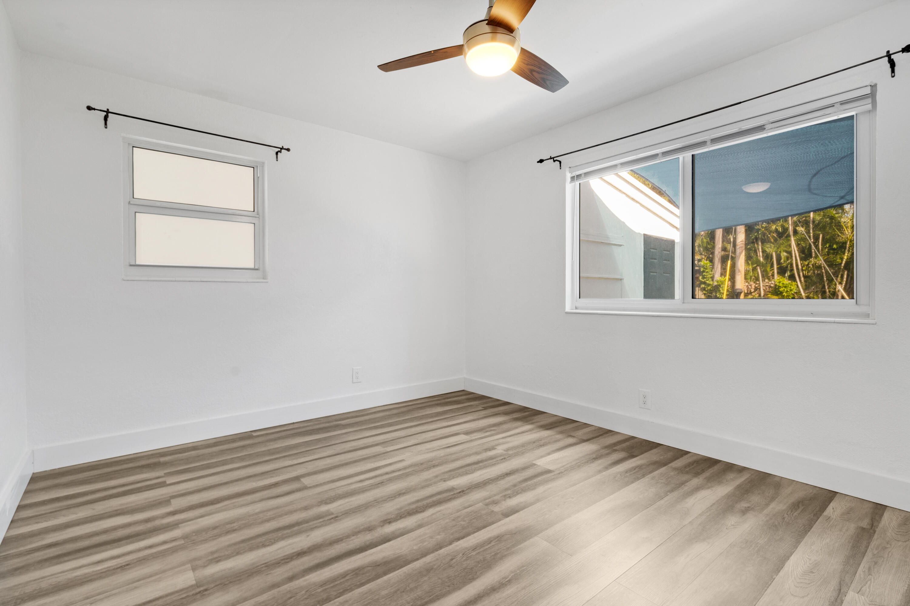 PINE CREST AMENDED PLAT - Residential Lease