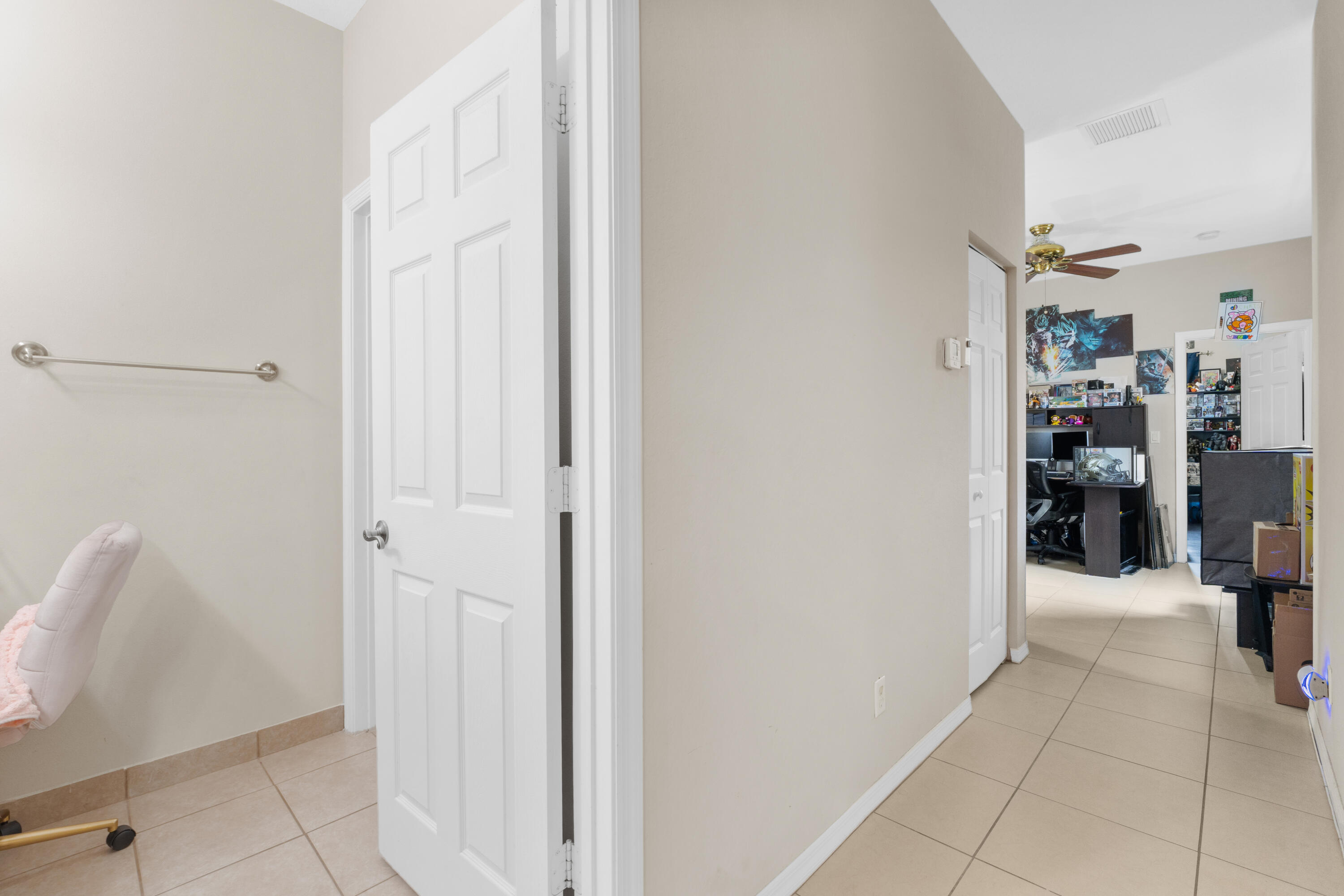 MAGNOLIA BAY CONDOMIMIUM - Residential