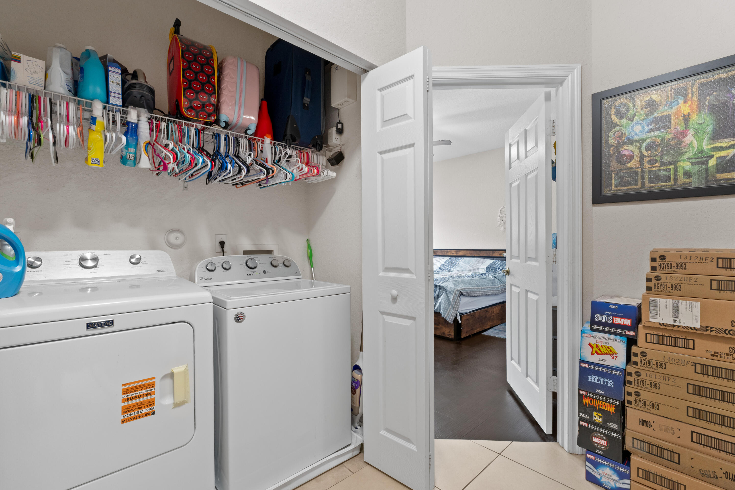 MAGNOLIA BAY CONDOMIMIUM - Residential