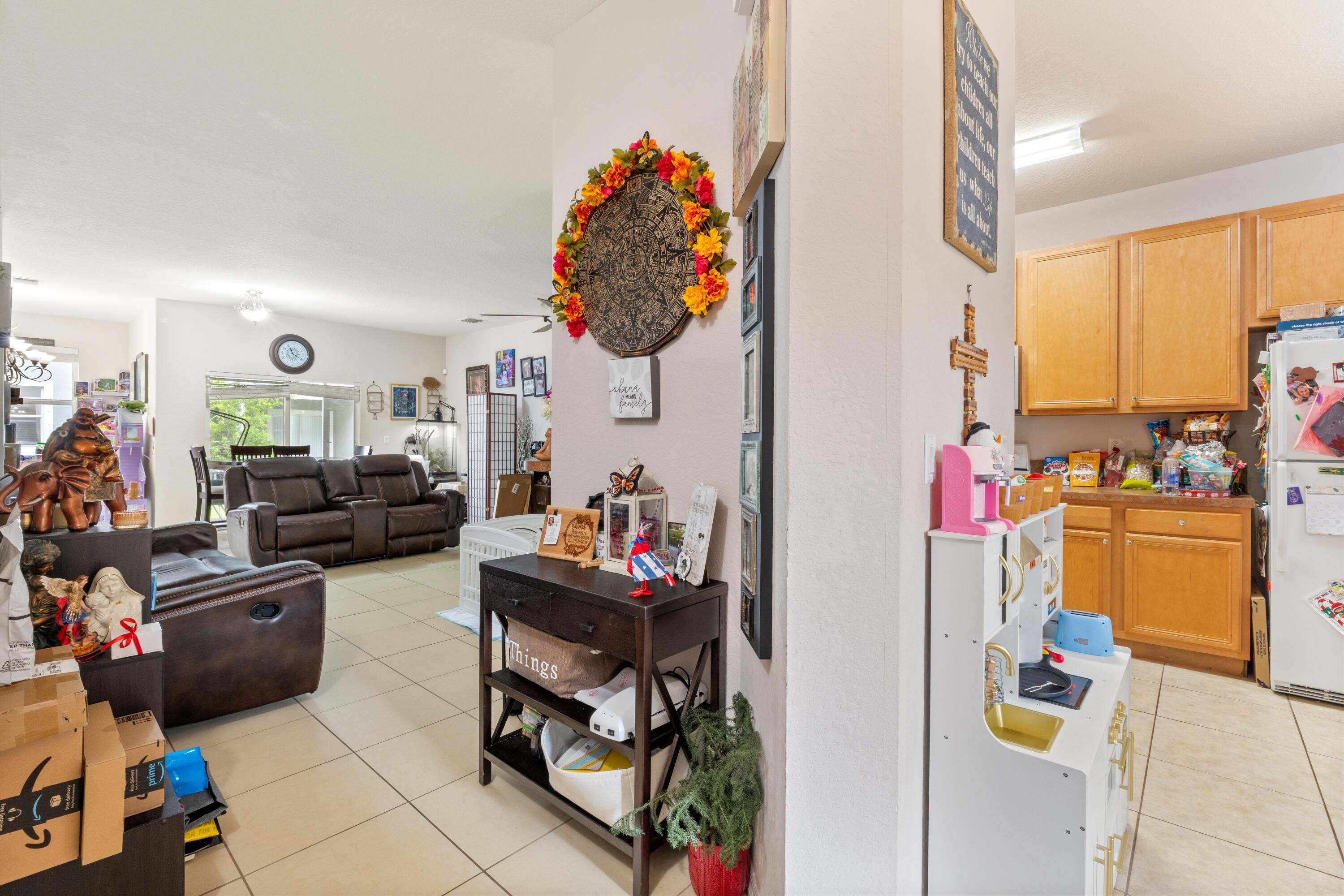 MAGNOLIA BAY CONDOMIMIUM - Residential