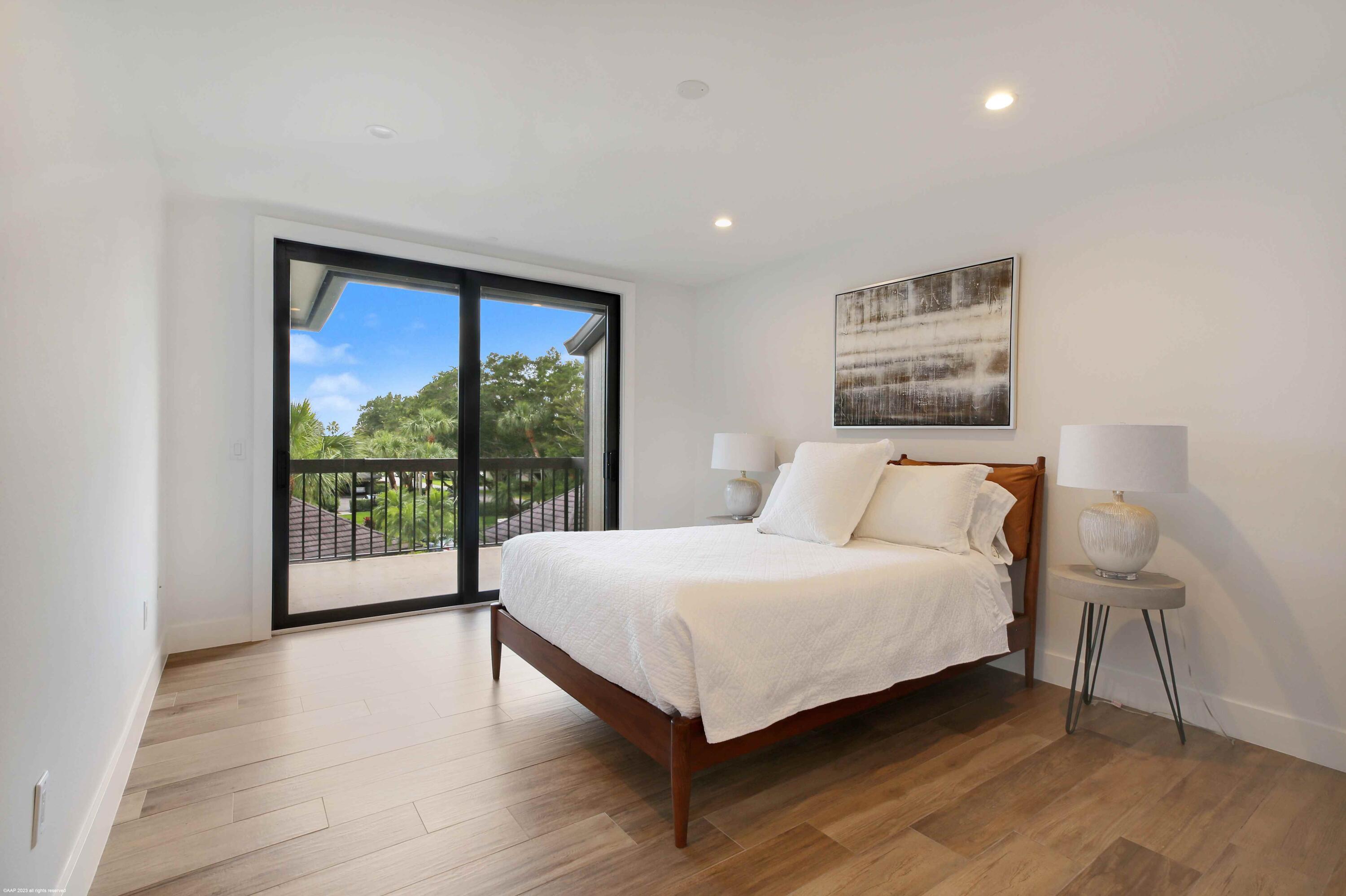 POLO ISLAND CONDO - Residential