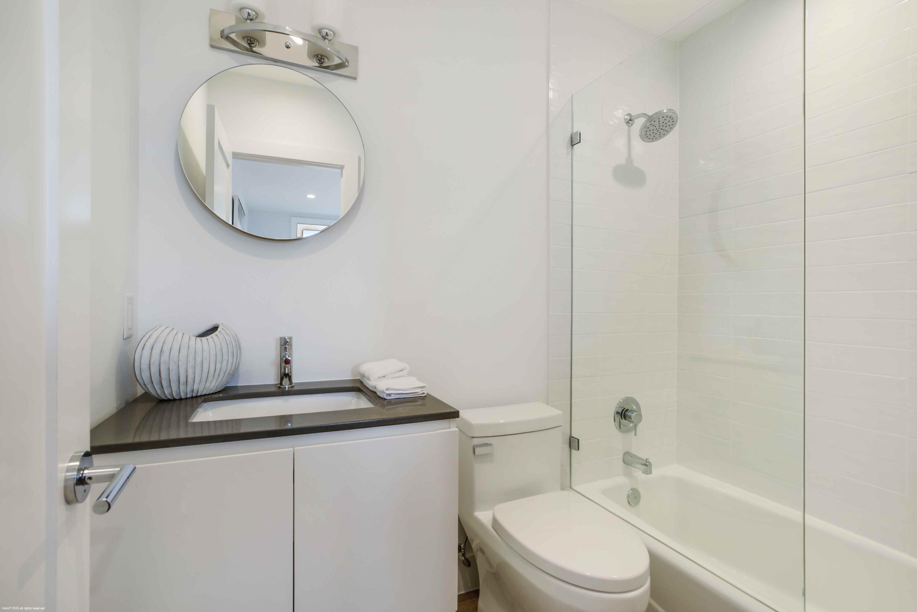 POLO ISLAND CONDO - Residential