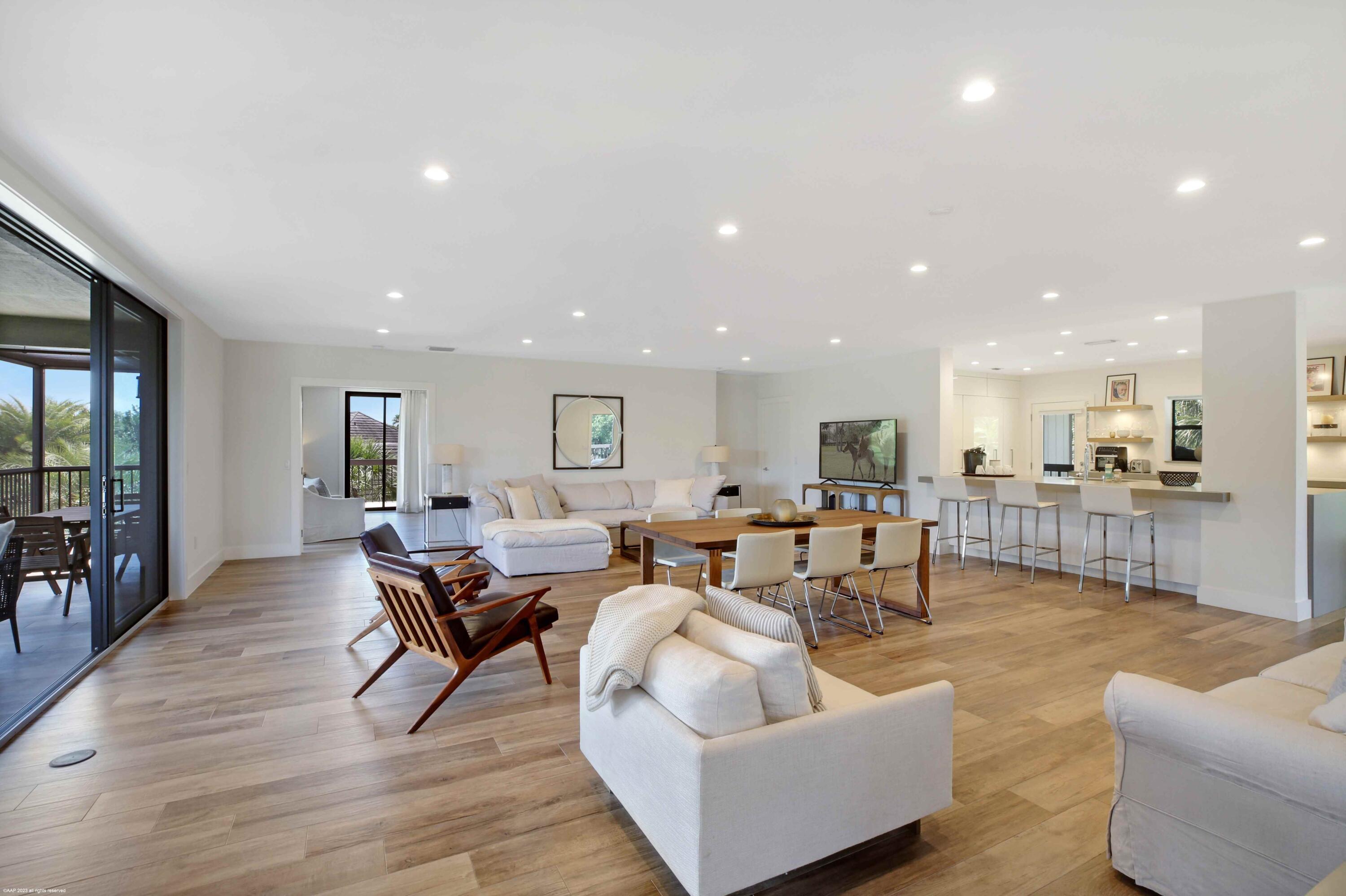 POLO ISLAND CONDO - Residential