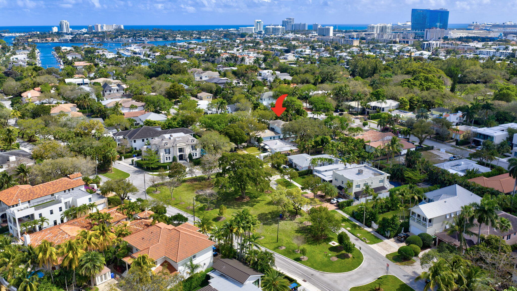 RIO VISTA ISLES - Residential