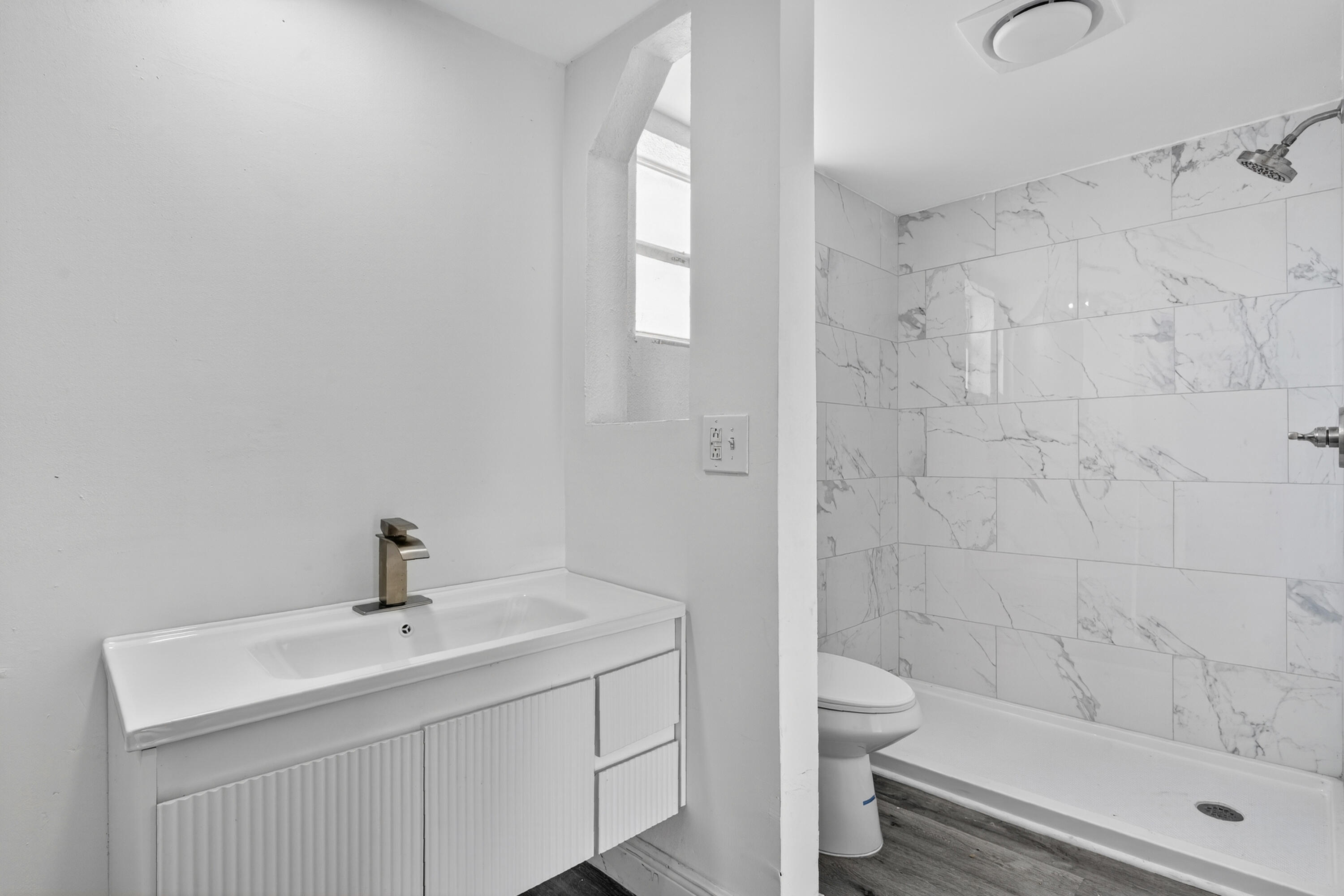BROOKFIELD GARDENS CONDO FOUR - Residential