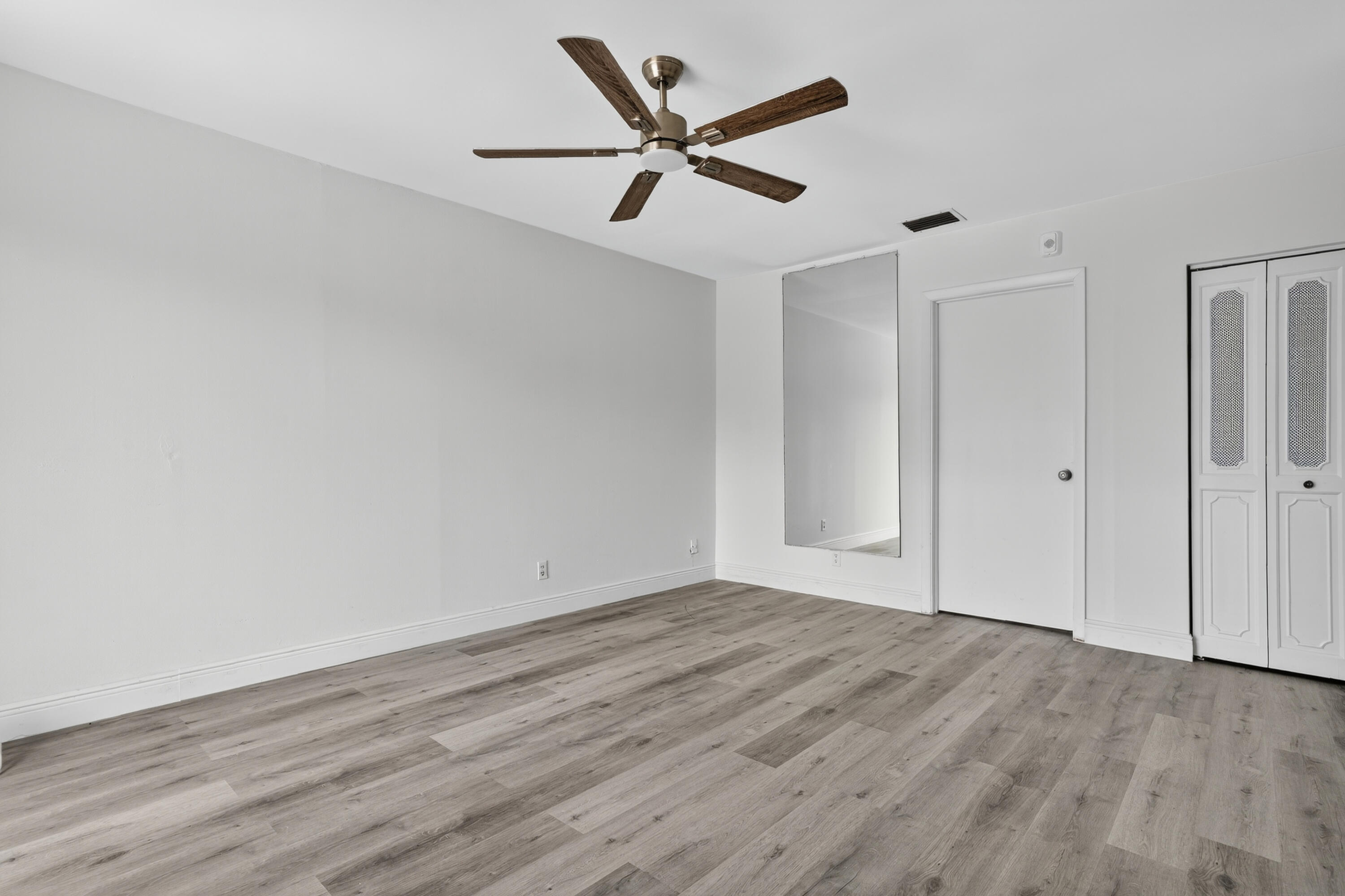 BROOKFIELD GARDENS CONDO FOUR - Residential