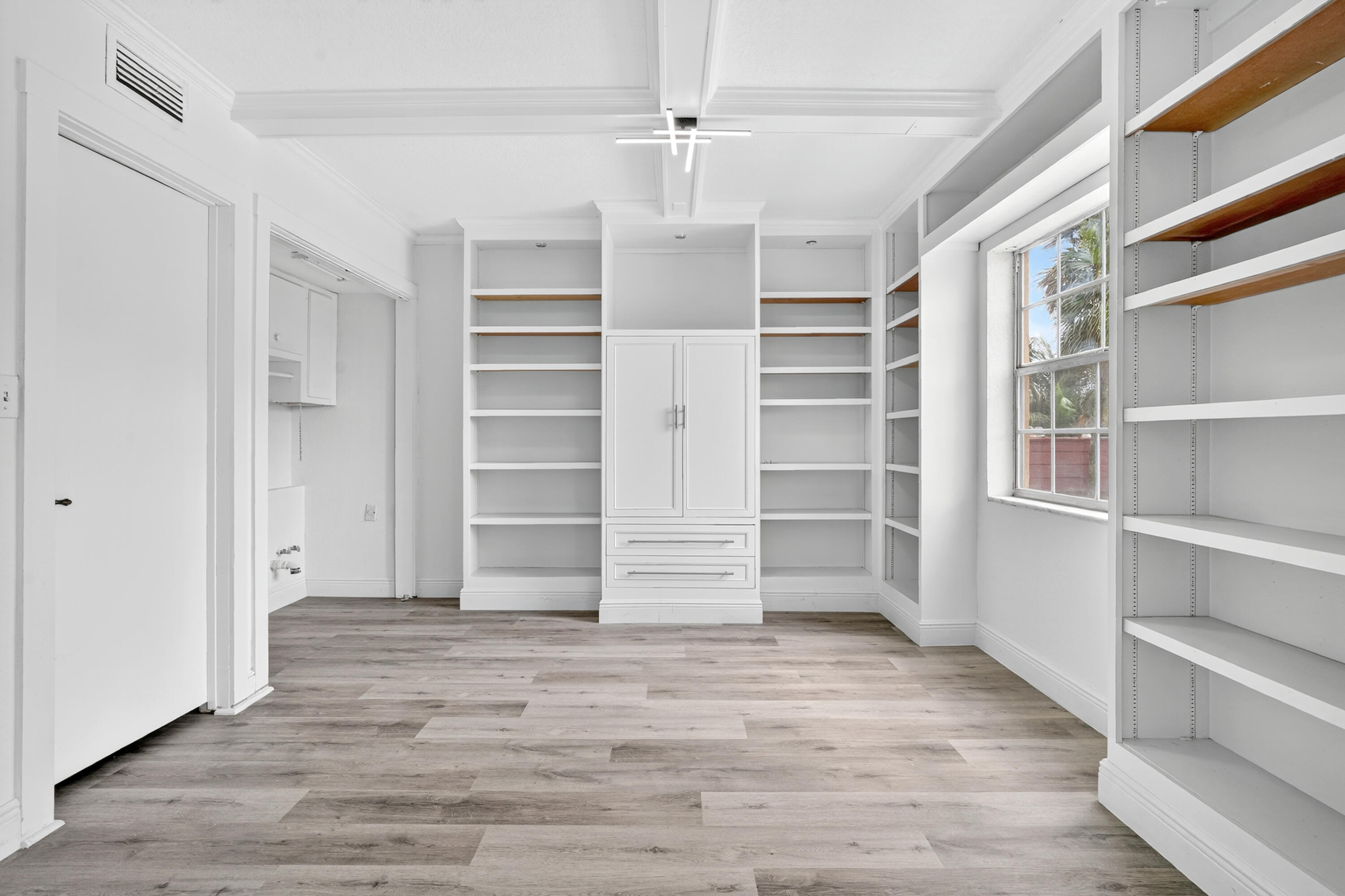 BROOKFIELD GARDENS CONDO FOUR - Residential