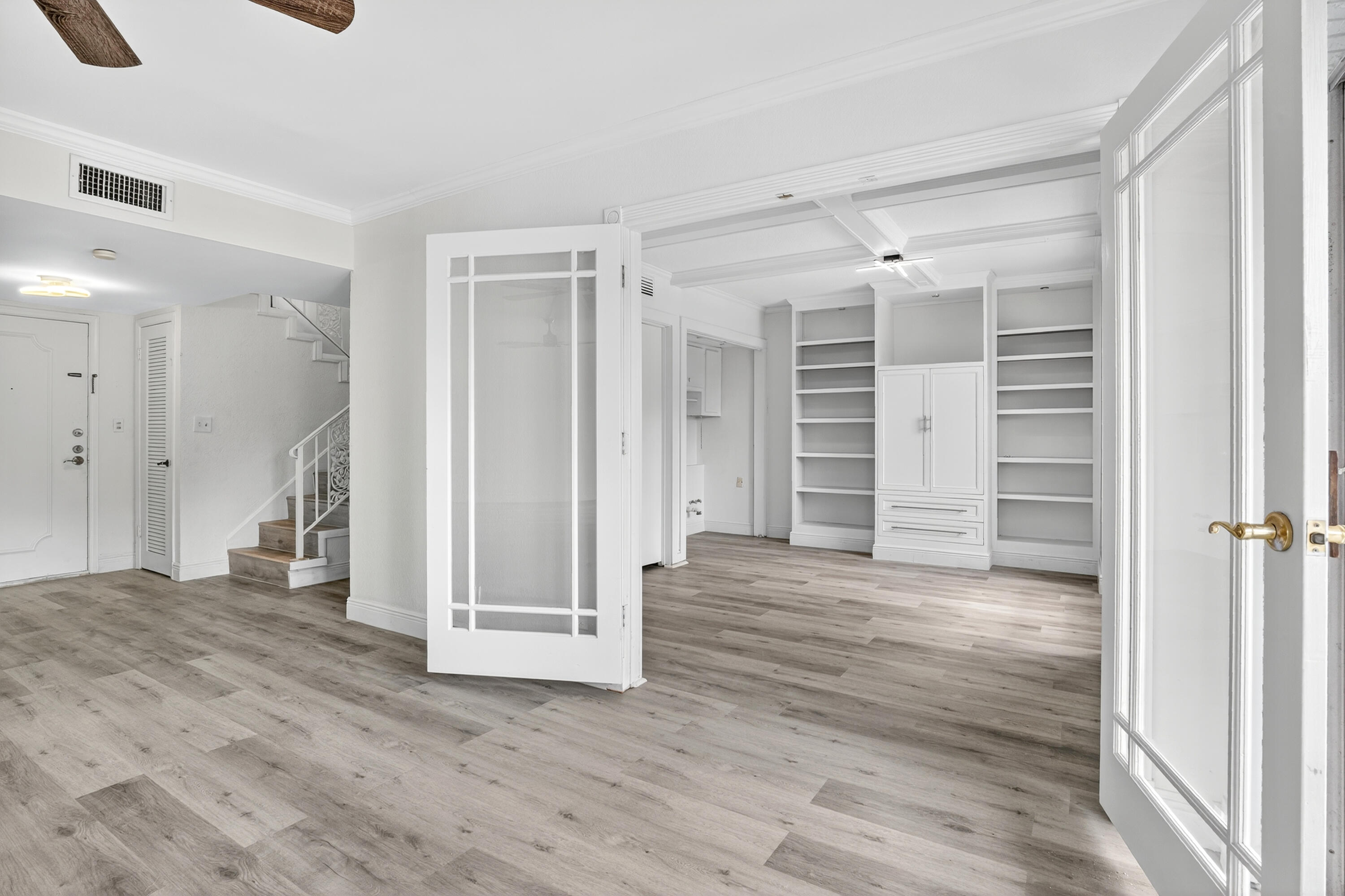 BROOKFIELD GARDENS CONDO FOUR - Residential
