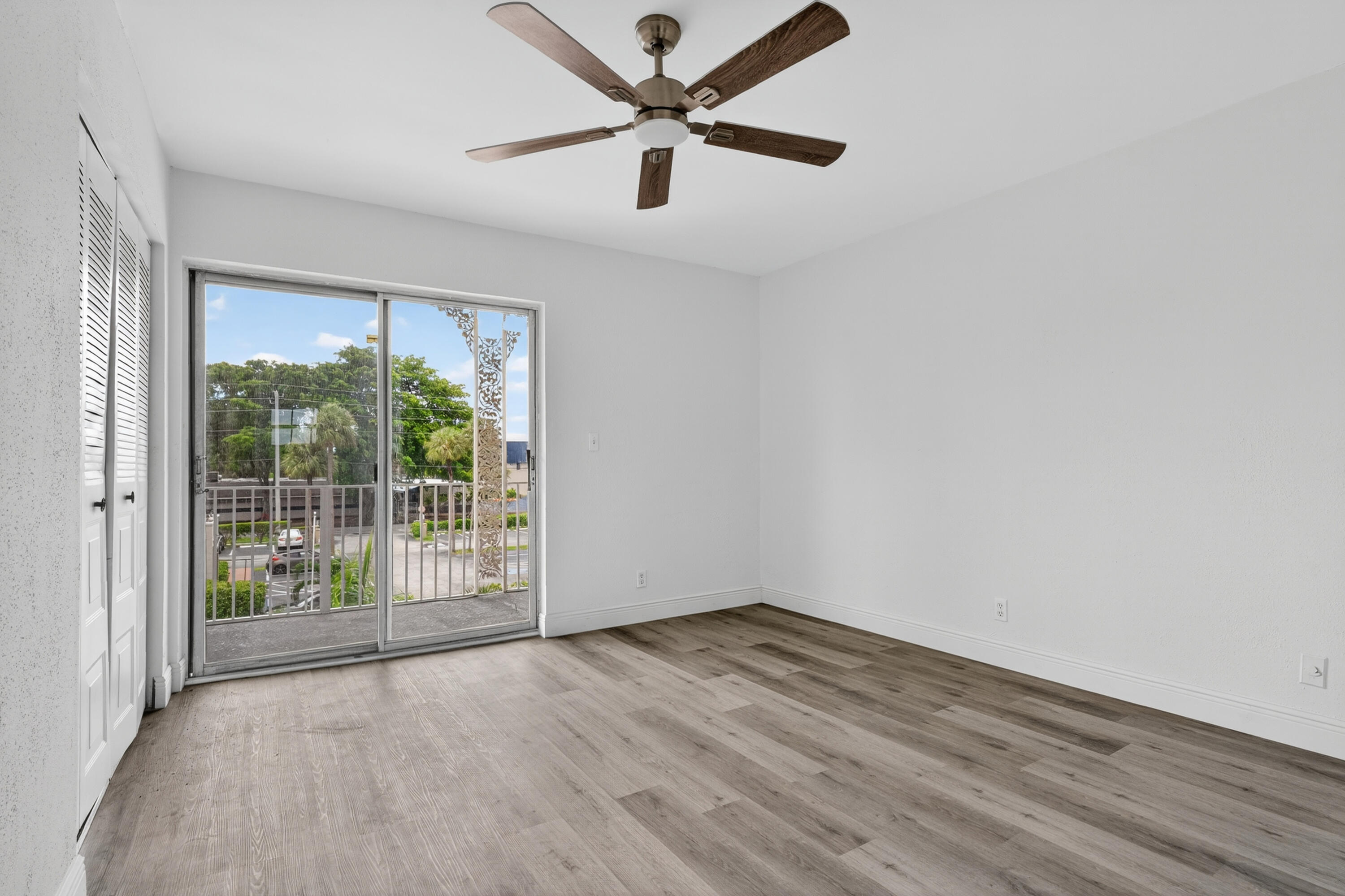 BROOKFIELD GARDENS CONDO FOUR - Residential