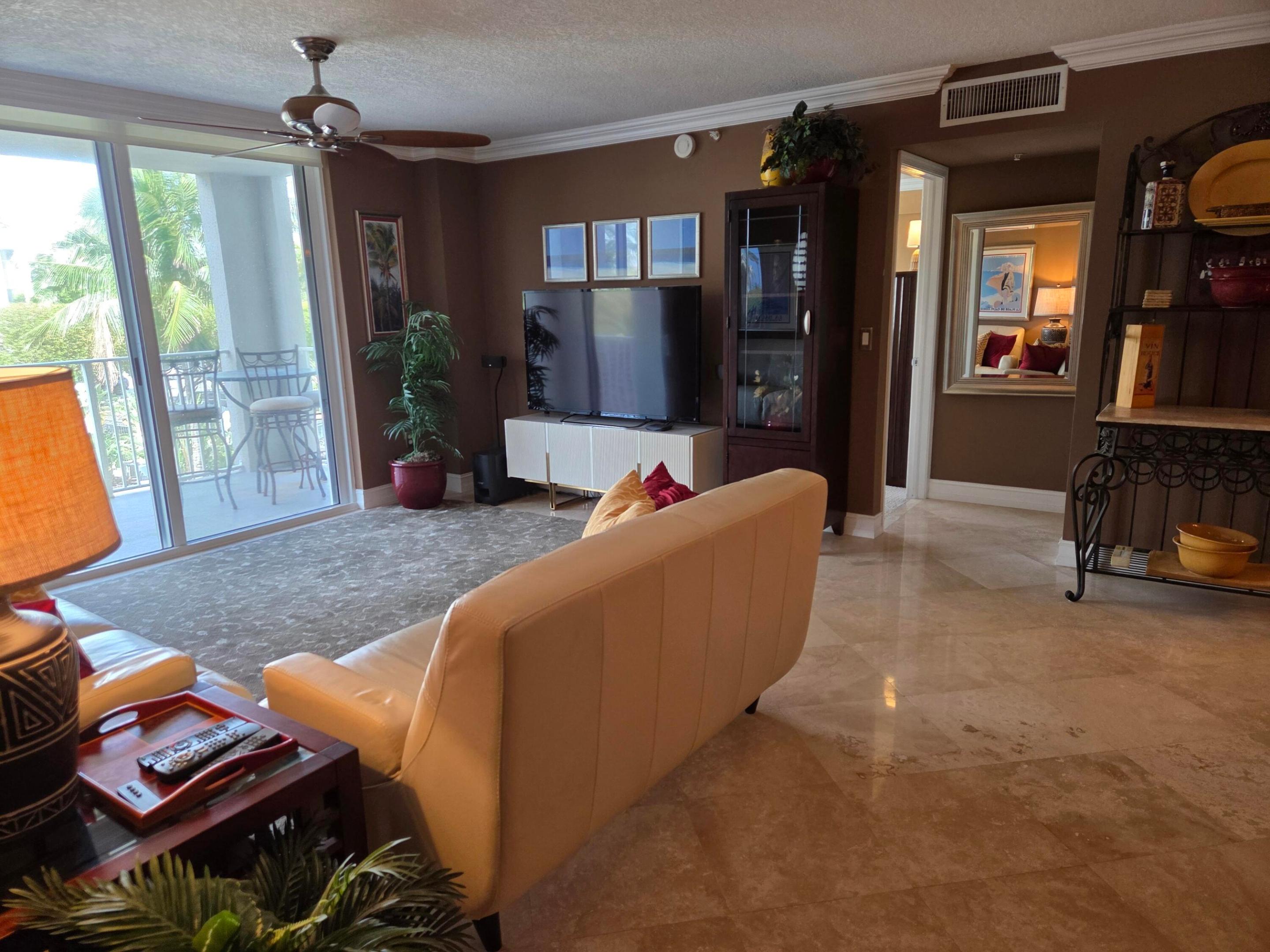 HIGHLAND BEACH CLUB CONDO - Residential