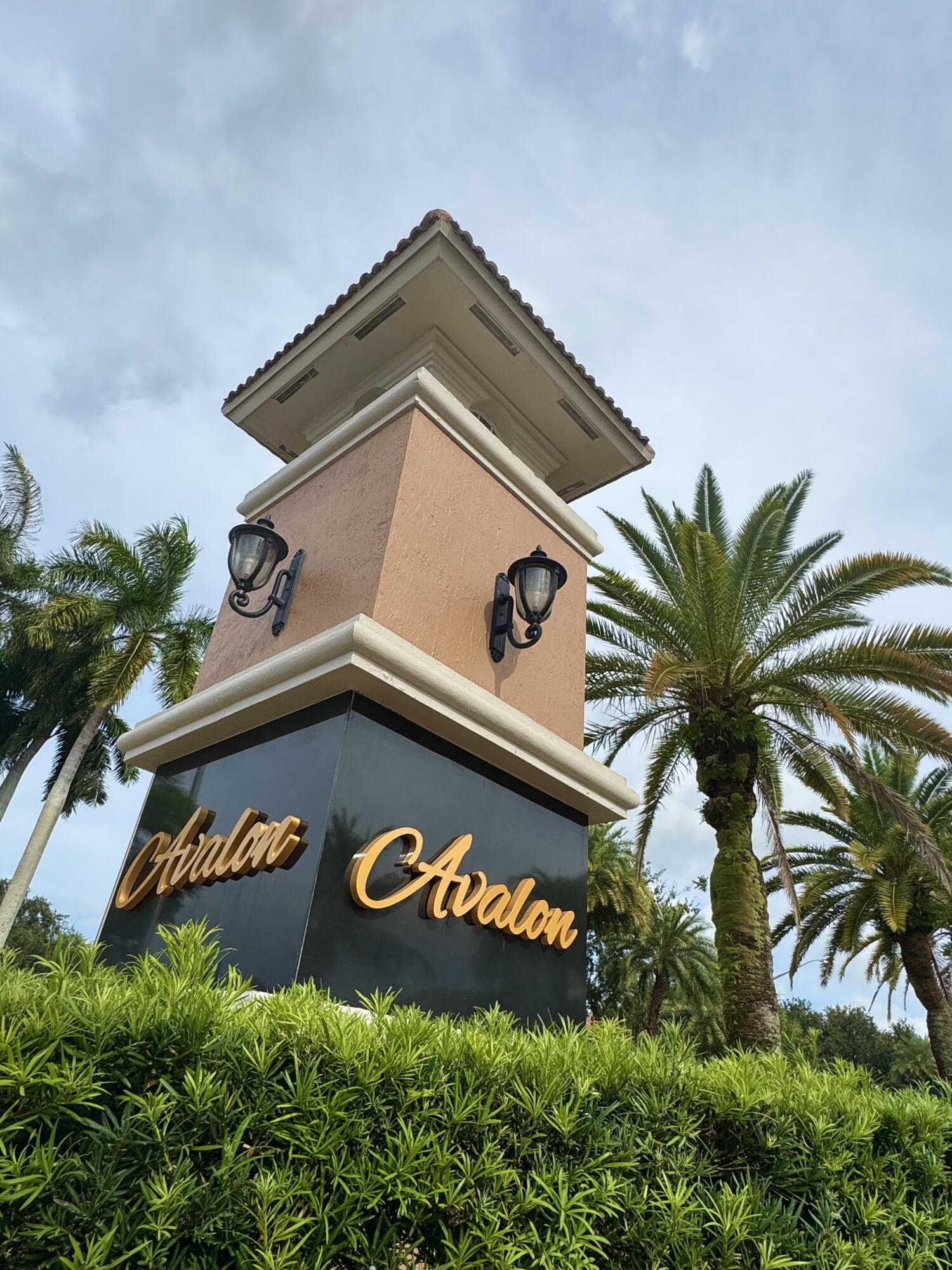 AVALON - Residential Lease